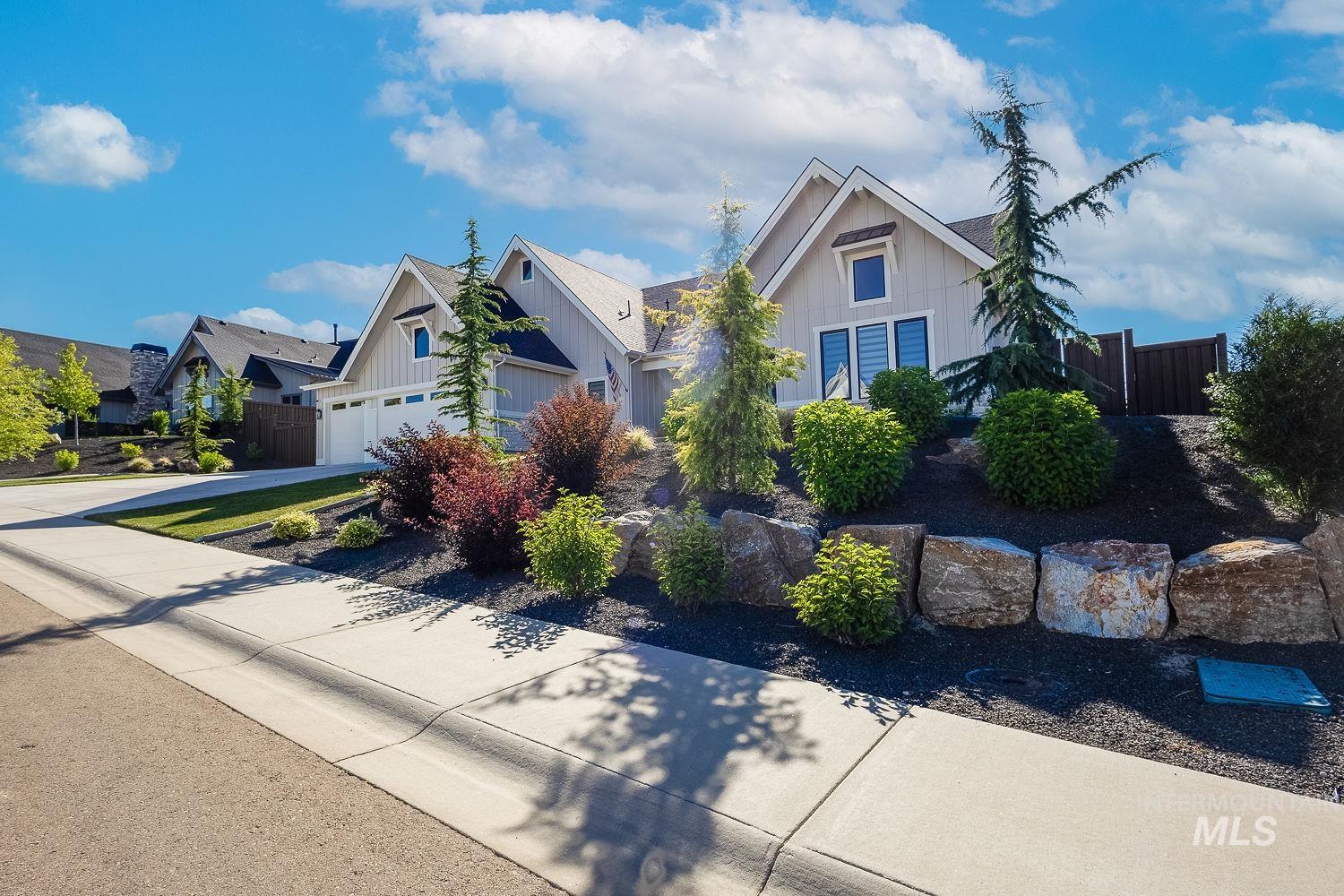 11329 N Elk Ridge Way, Boise, Idaho 83714, 3 Bedrooms, 3.5 Bathrooms, Residential For Sale, Price $1,624,900,MLS 99002999