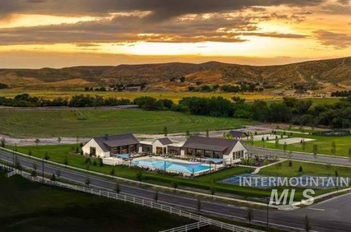 11329 N Elk Ridge Way, Boise, Idaho 83714, 3 Bedrooms, 3.5 Bathrooms, Residential For Sale, Price $1,624,900,MLS 99002999