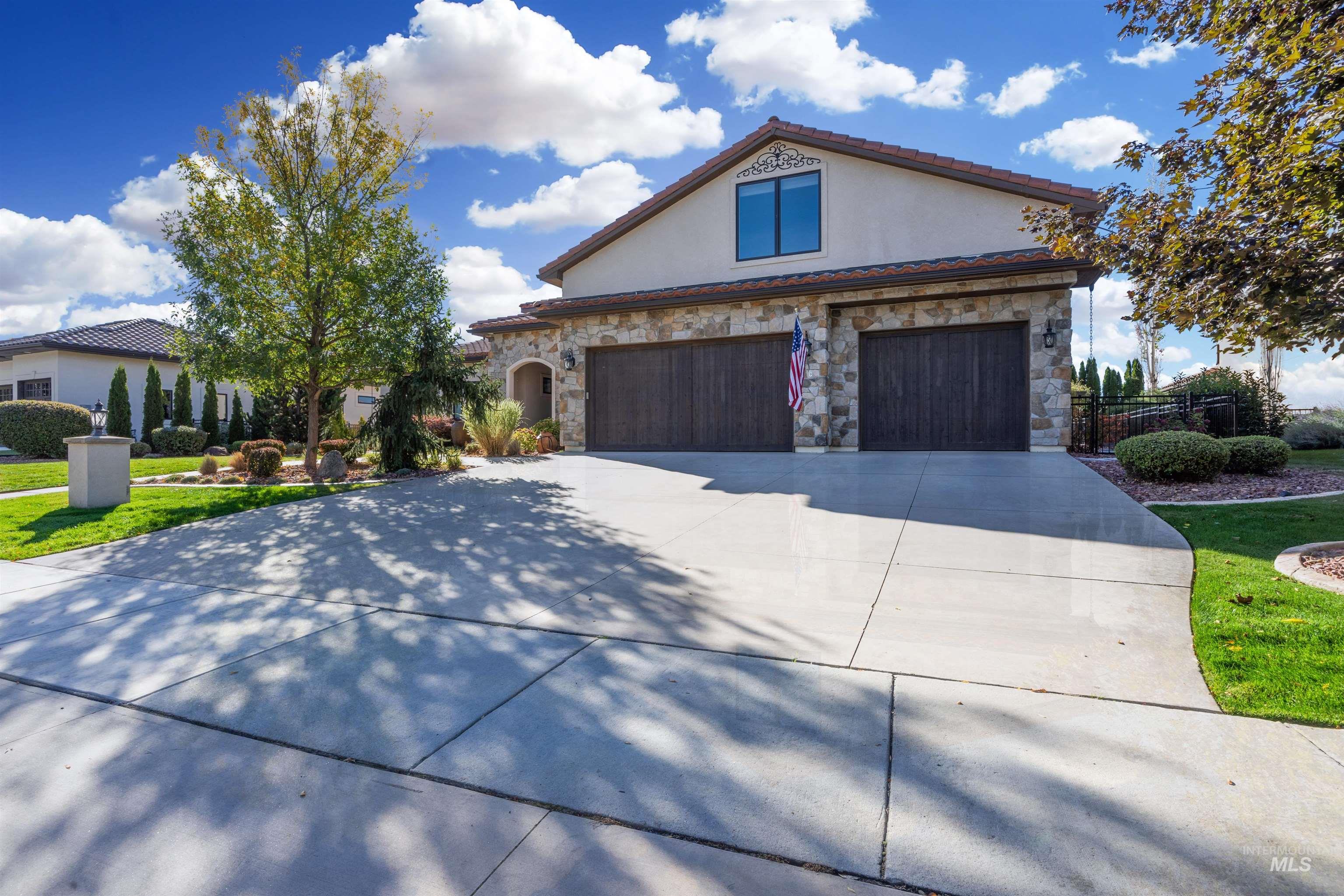 1037 W Cherry Bello, Eagle, Idaho 83616, 4 Bedrooms, 3.5 Bathrooms, Residential For Sale, Price $1,300,000, 99003002