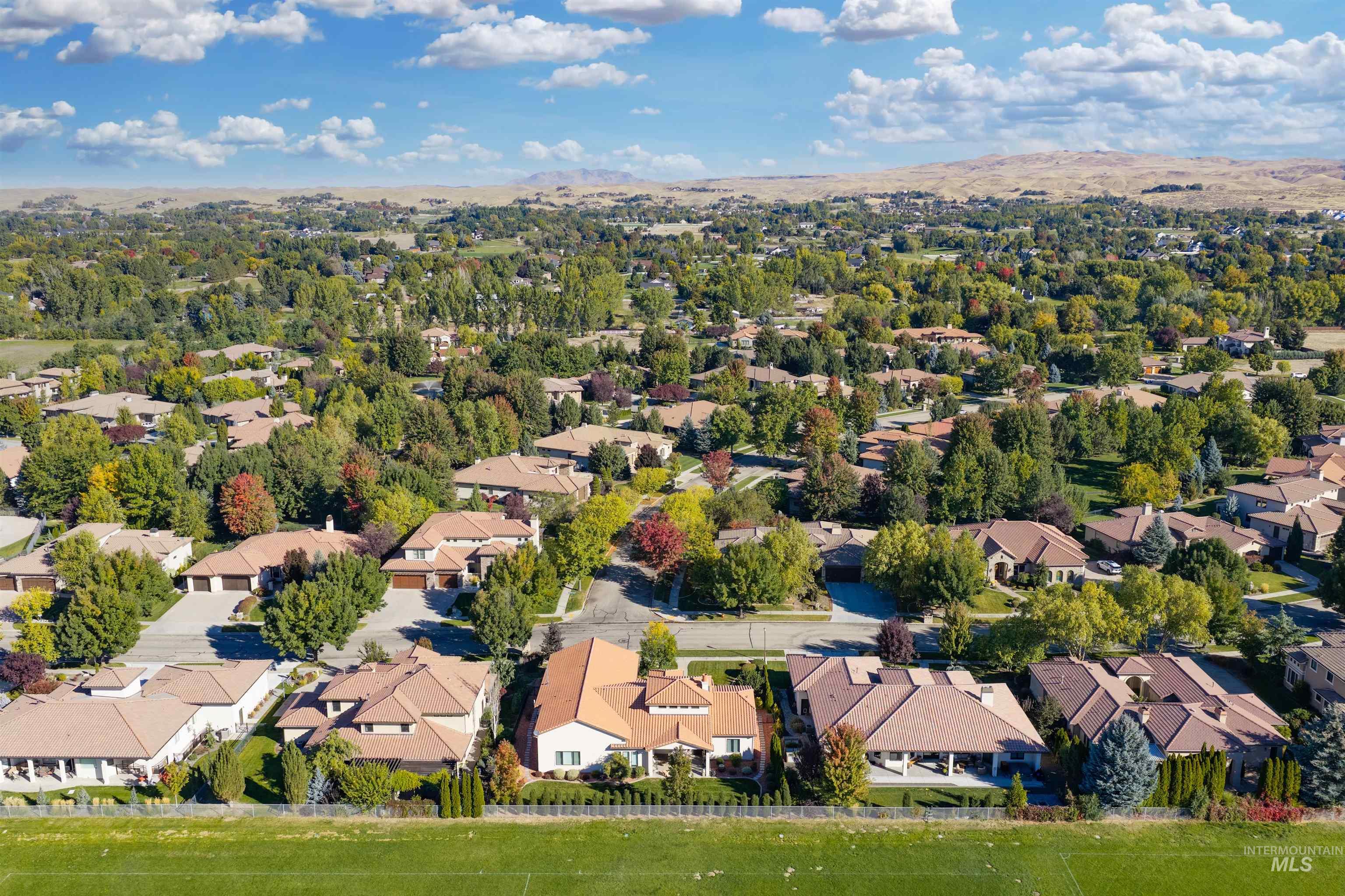 1037 W Cherry Bello, Eagle, Idaho 83616, 4 Bedrooms, 3.5 Bathrooms, Residential For Sale, Price $1,390,000,MLS 99003002
