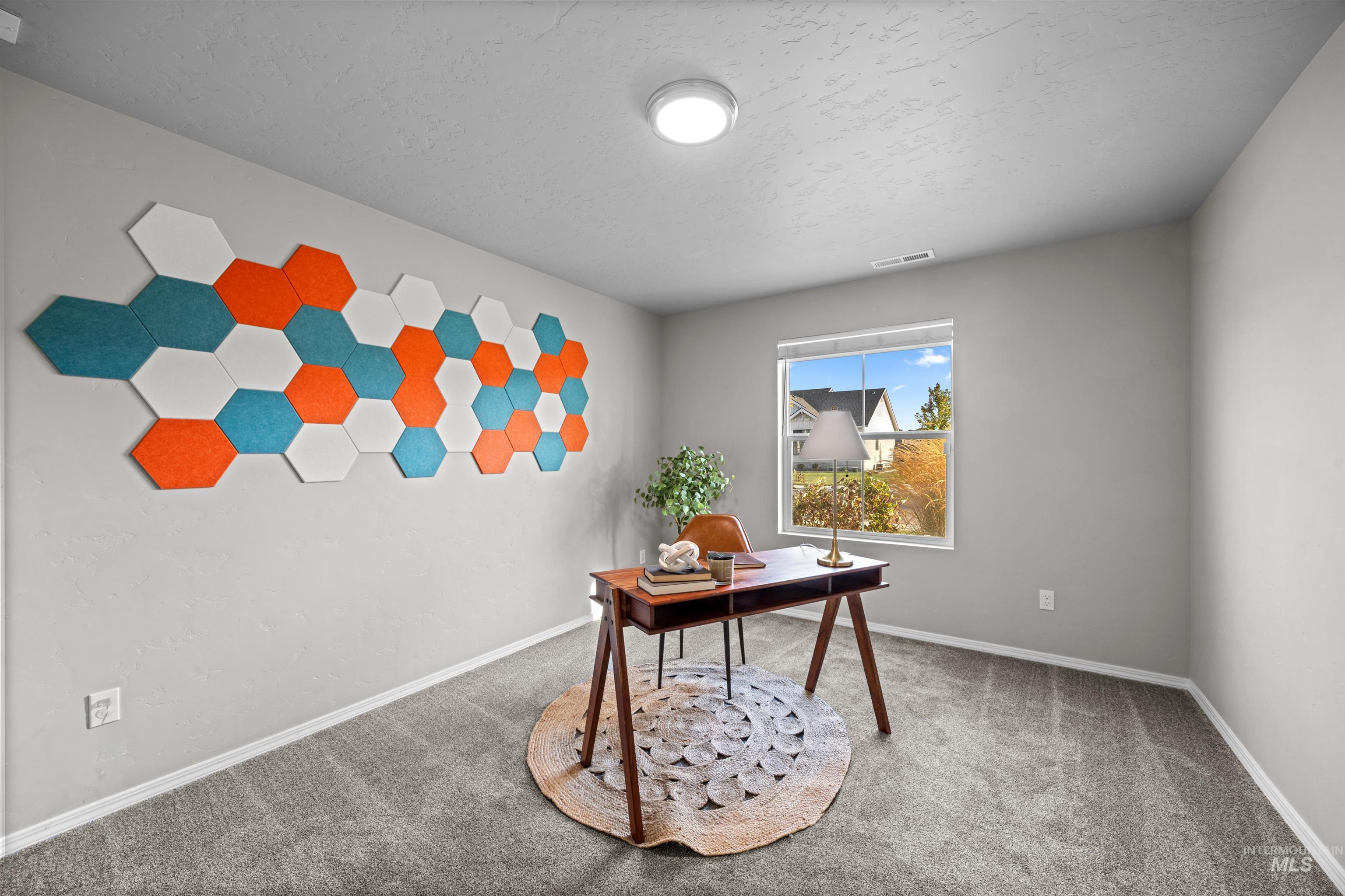 756 W Wolf Willow St., Kuna, Idaho 83634, 5 Bedrooms, 2.5 Bathrooms, Residential For Sale, Price $524,900,MLS 99003007