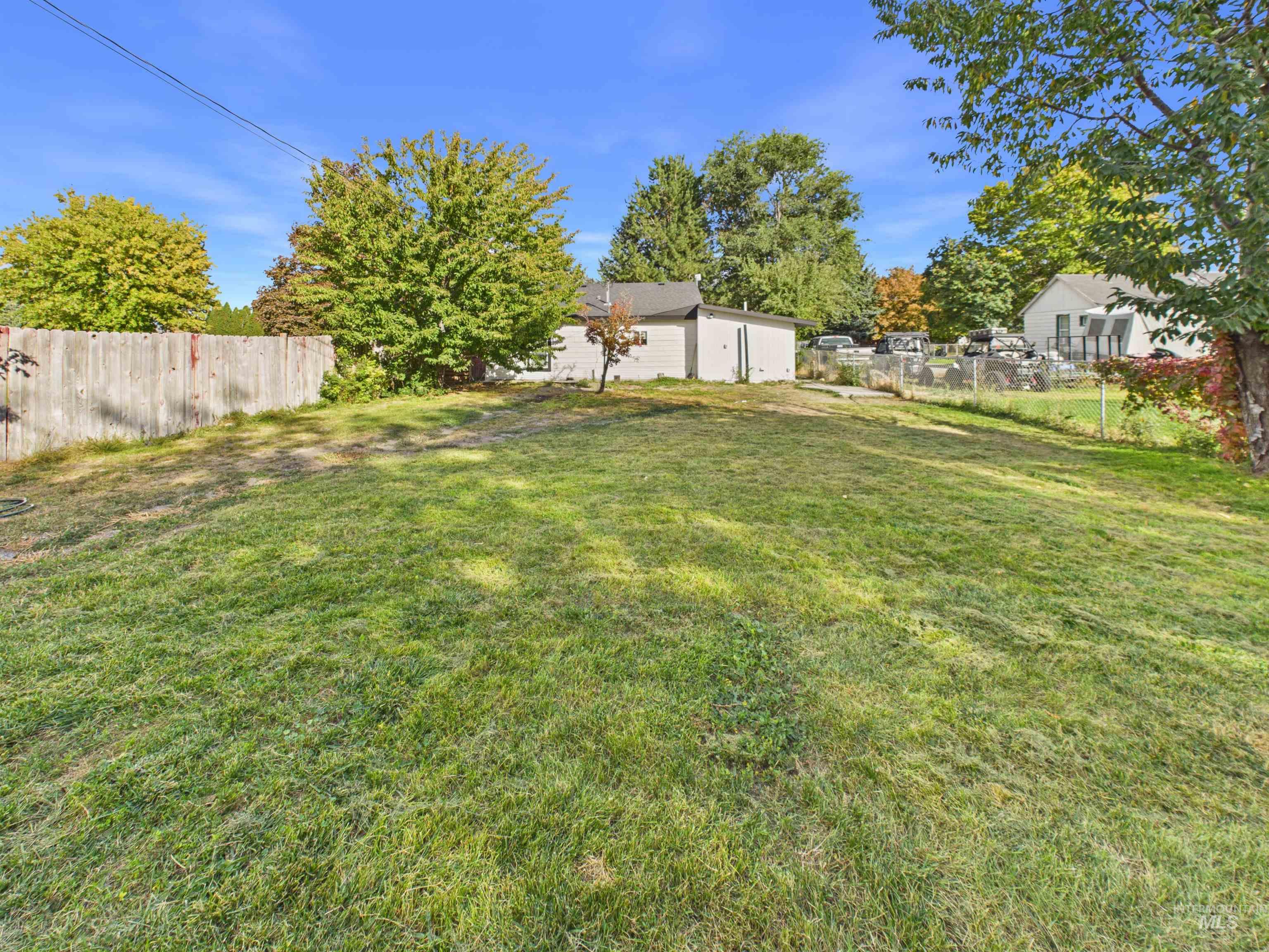 826 Burton, Burley, Idaho 83318, 3 Bedrooms, 2 Bathrooms, Residential For Sale, Price $275,000,MLS 99003010