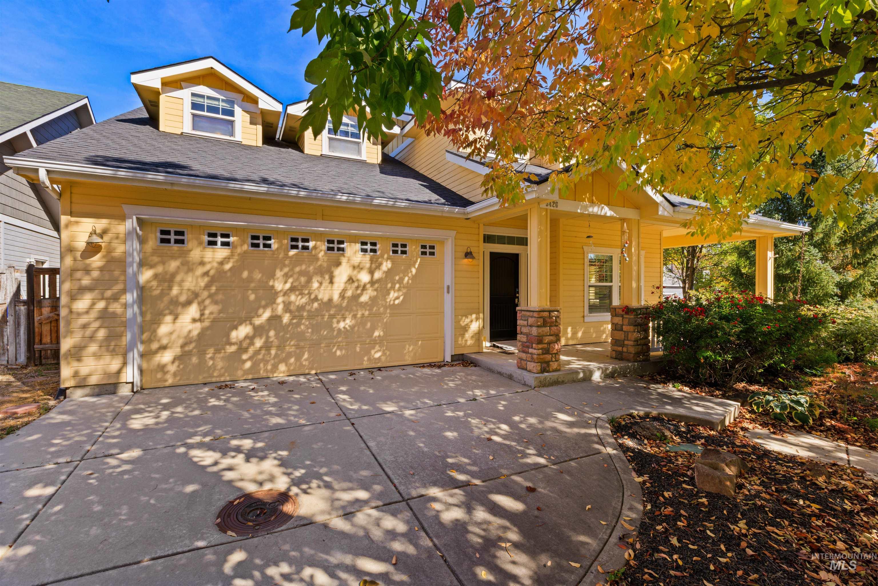 5426 W School Ridge Rd., Boise, Idaho 83714, 4 Bedrooms, 2.5 Bathrooms, Residential For Sale, Price $729,900,MLS 99003016