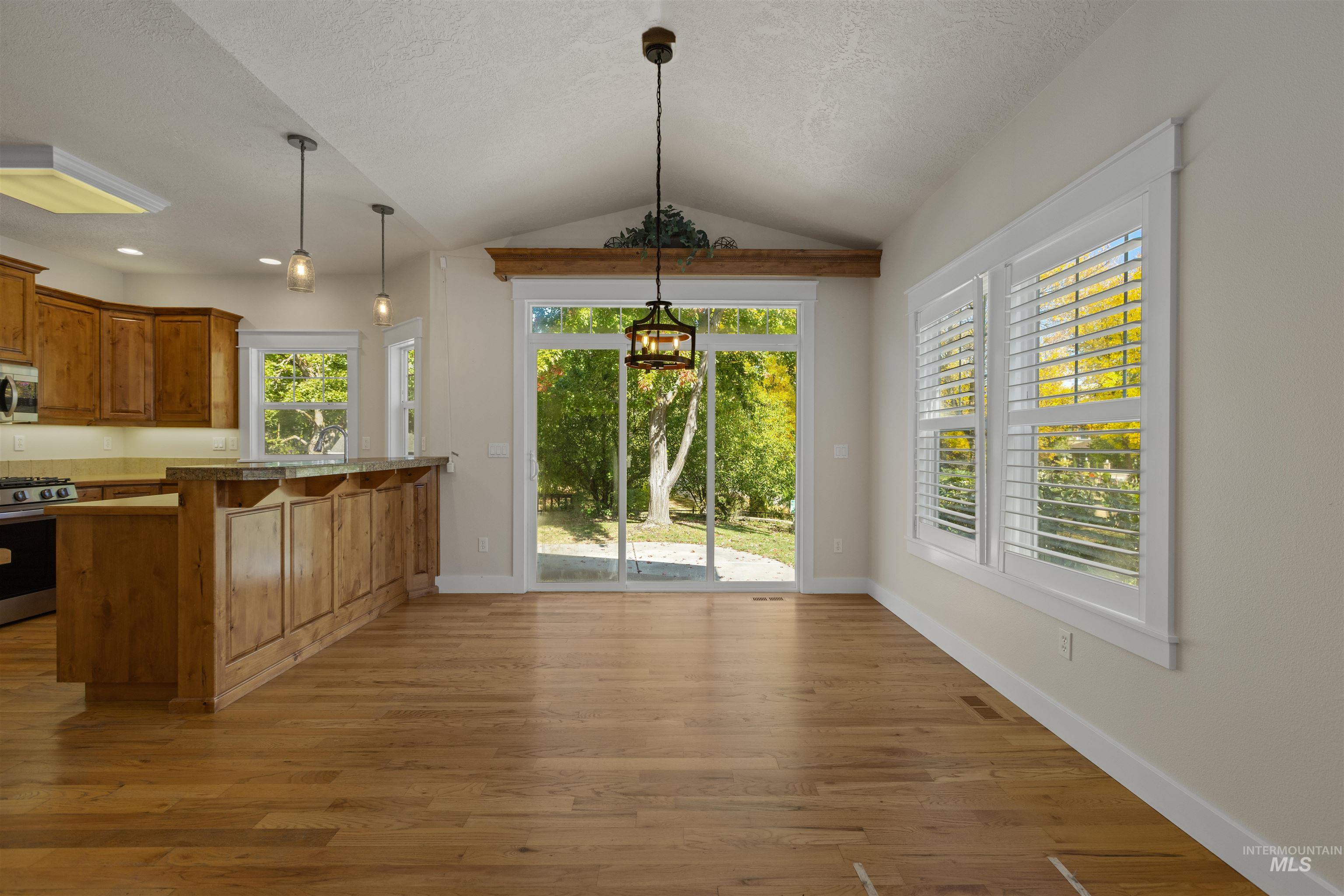 5426 W School Ridge Rd., Boise, Idaho 83714, 4 Bedrooms, 2.5 Bathrooms, Residential For Sale, Price $729,900,MLS 99003016