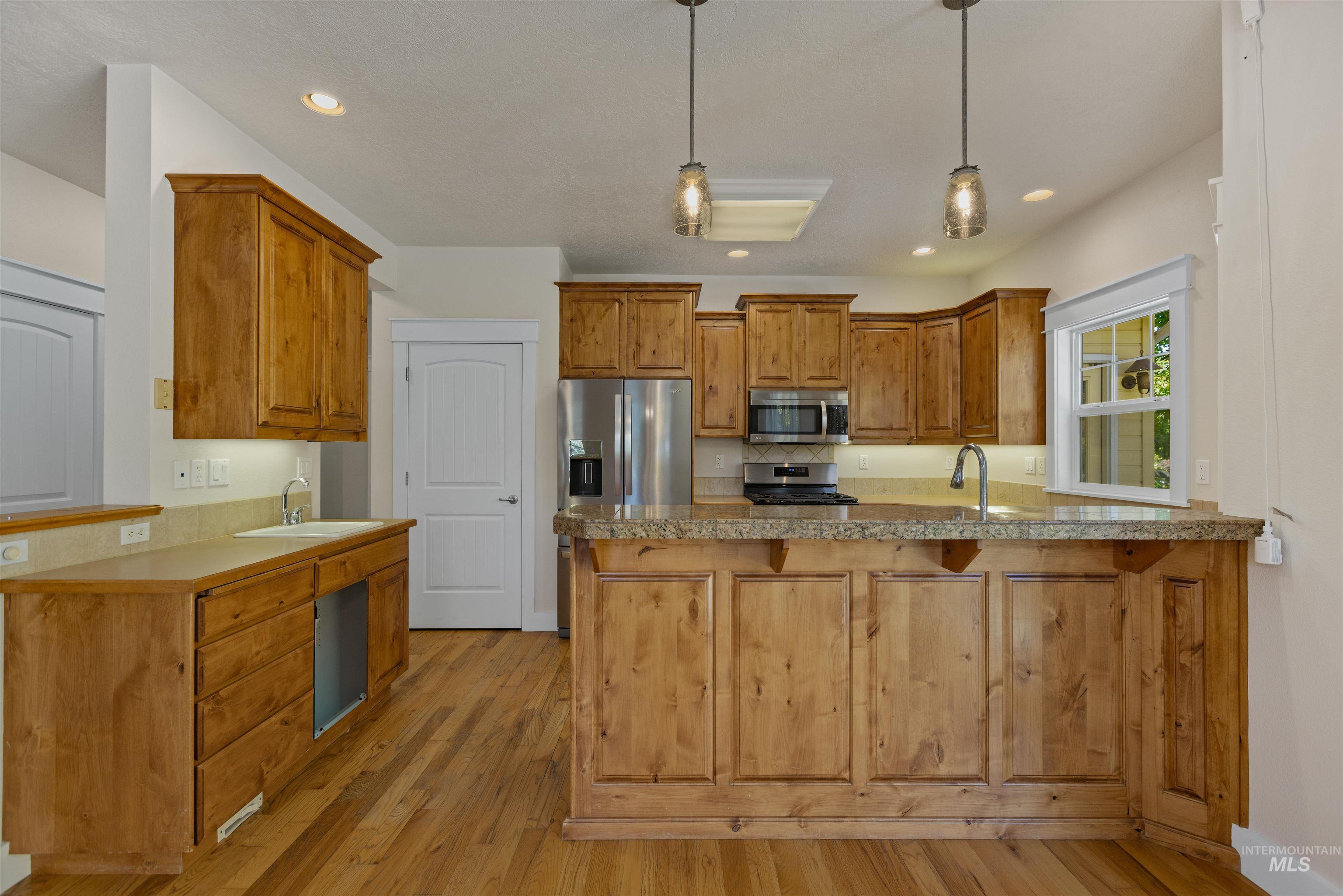 5426 W School Ridge Rd., Boise, Idaho 83714, 4 Bedrooms, 2.5 Bathrooms, Residential For Sale, Price $729,900,MLS 99003016