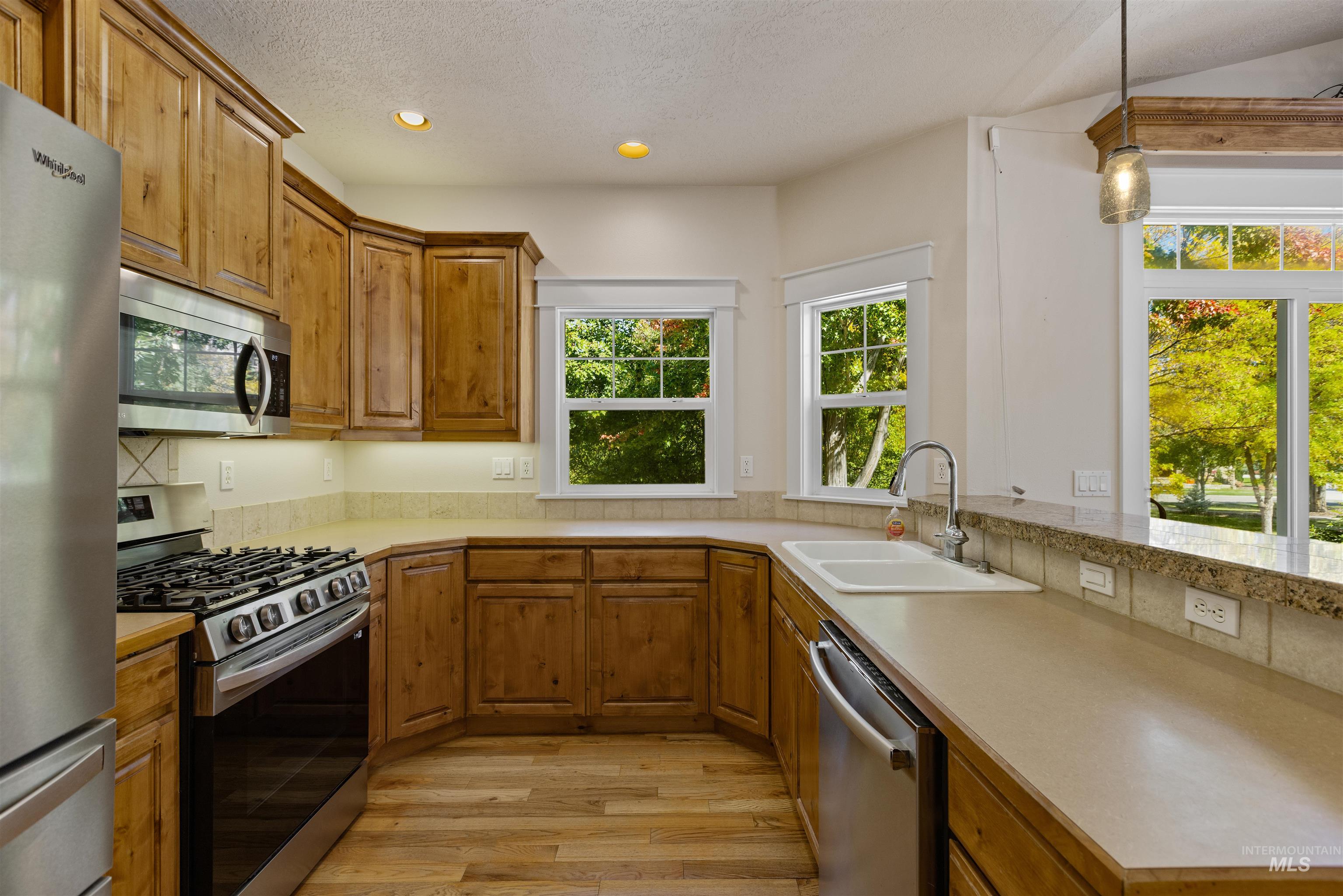5426 W School Ridge Rd., Boise, Idaho 83714, 4 Bedrooms, 2.5 Bathrooms, Residential For Sale, Price $729,900,MLS 99003016