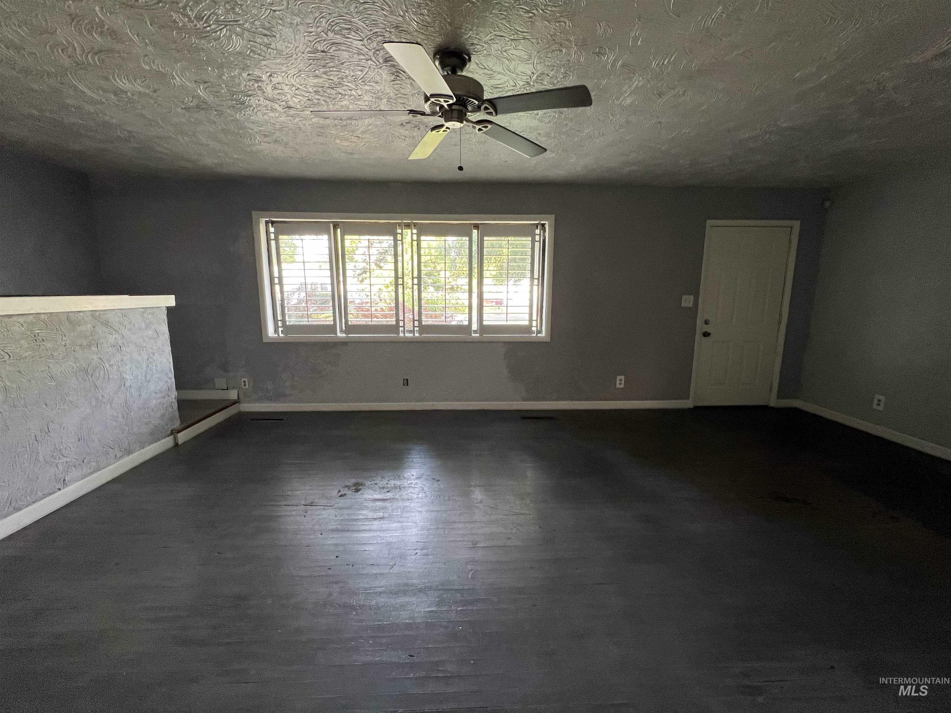 1205 E Logan, Caldwell, Idaho 83605, 5 Bedrooms, 2 Bathrooms, Residential For Sale, Price $345,000,MLS 99003019