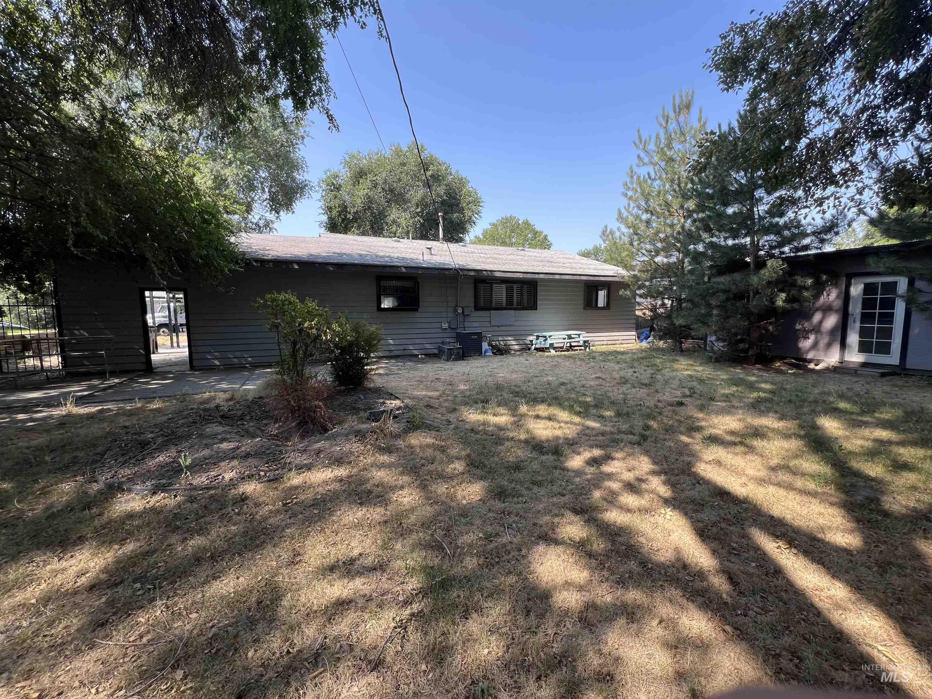 1205 E Logan, Caldwell, Idaho 83605, 5 Bedrooms, 2 Bathrooms, Residential For Sale, Price $345,000,MLS 99003019