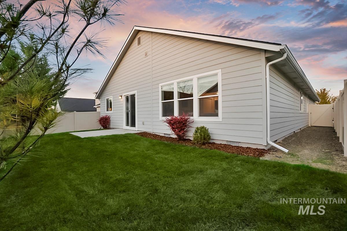 4189 S S Leaning Tower Ave, Meridian, Idaho 83642, 4 Bedrooms, 2 Bathrooms, Residential For Sale, Price $489,990,MLS 99003020