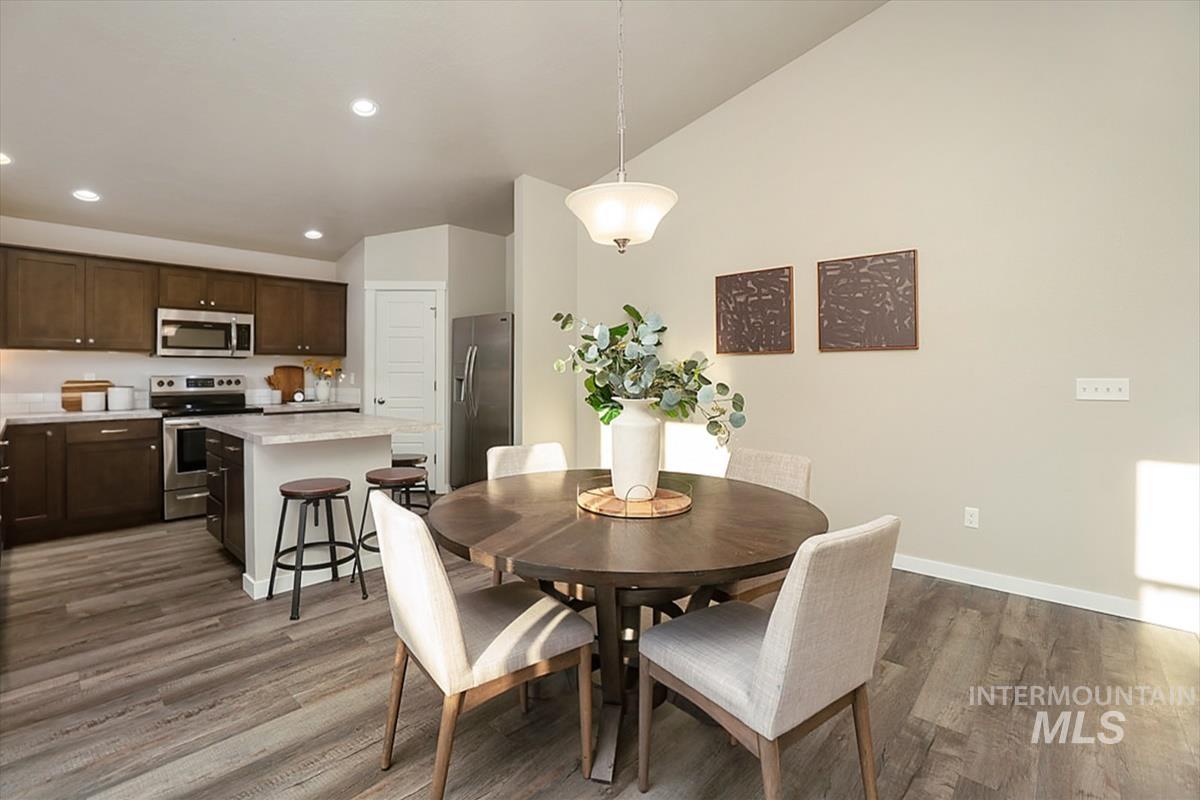 4189 S S Leaning Tower Ave, Meridian, Idaho 83642, 4 Bedrooms, 2 Bathrooms, Residential For Sale, Price $489,990,MLS 99003020