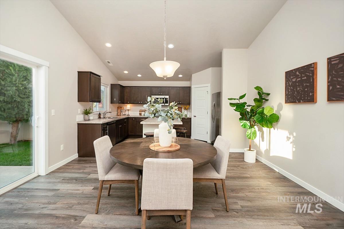 4189 S S Leaning Tower Ave, Meridian, Idaho 83642, 4 Bedrooms, 2 Bathrooms, Residential For Sale, Price $489,990,MLS 99003020