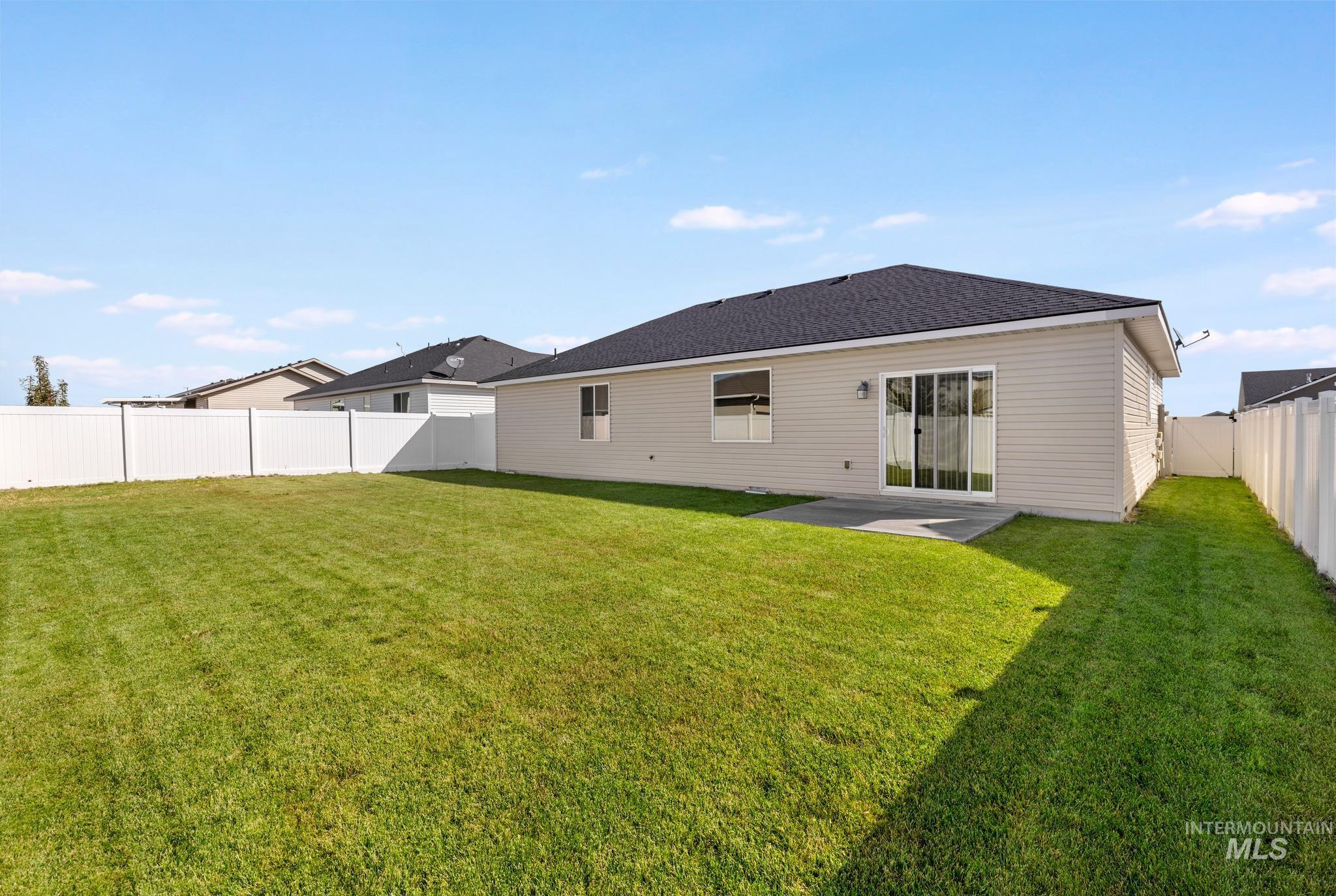 2448 Raven Ave, Burley, Idaho 83318, 3 Bedrooms, 2 Bathrooms, Residential For Sale, Price $339,900,MLS 99003024