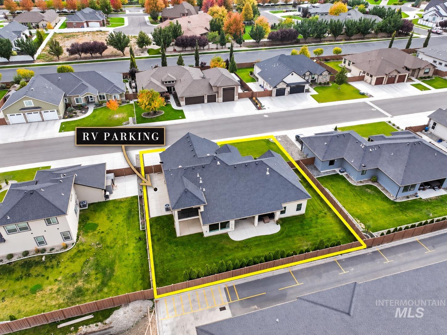2125 Canyon Village Cir, Twin Falls, Idaho 83301, 4 Bedrooms, 3 Bathrooms, Residential For Sale, Price $725,000,MLS 99003025