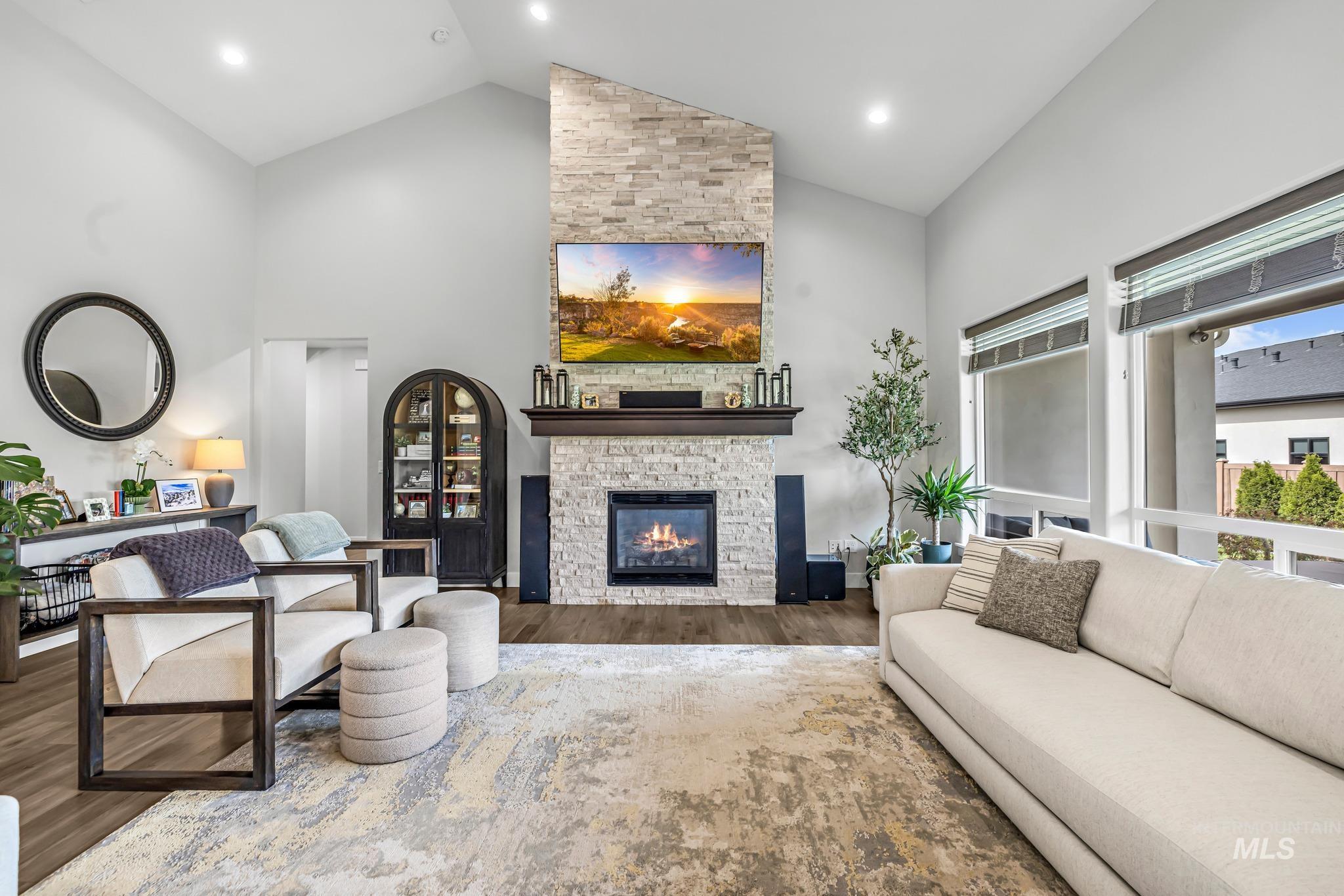 2125 Canyon Village Cir, Twin Falls, Idaho 83301, 4 Bedrooms, 3 Bathrooms, Residential For Sale, Price $725,000,MLS 99003025