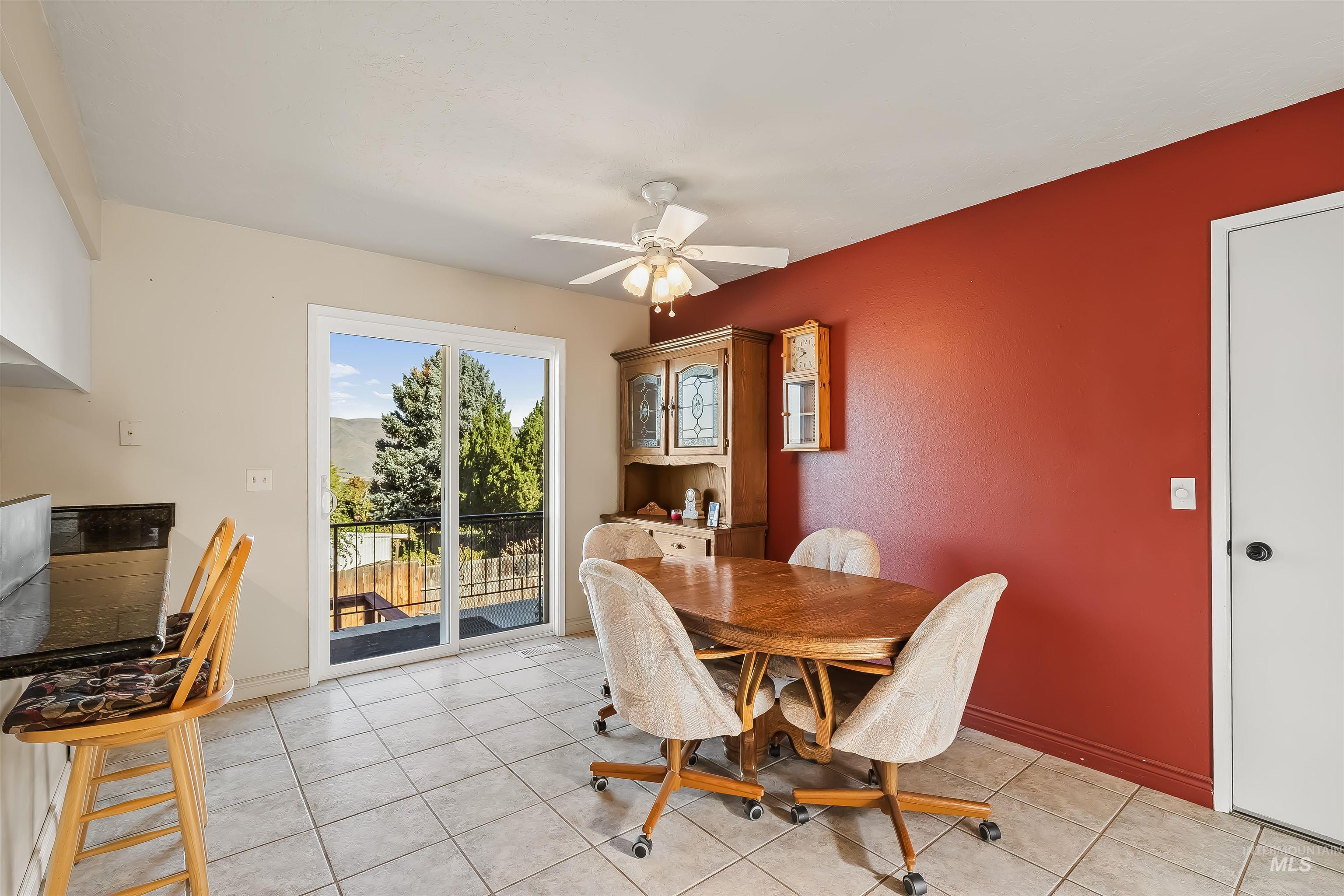 3016 Mayfair Ridge, Lewiston, Idaho 83501, 4 Bedrooms, 3 Bathrooms, Residential For Sale, Price $499,900,MLS 99003026