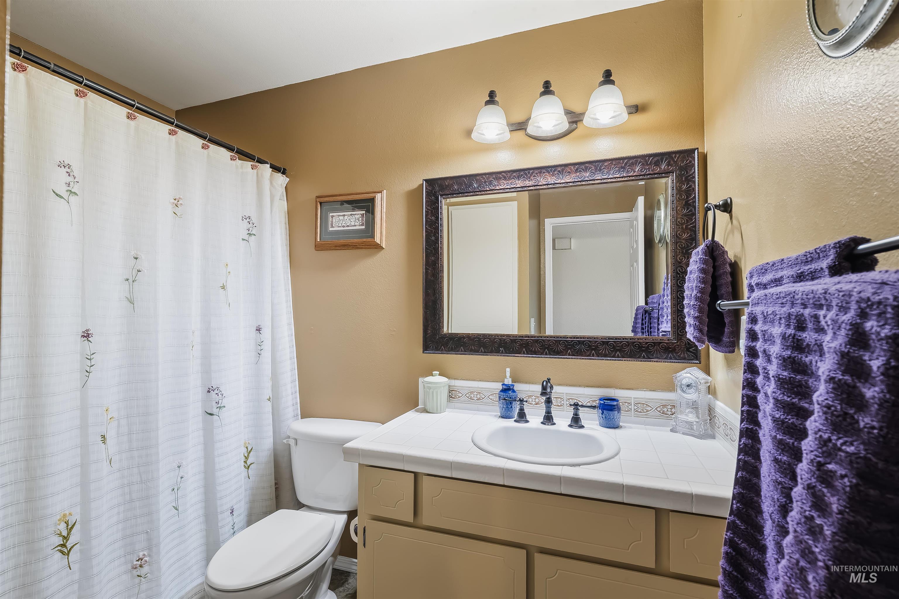 3016 Mayfair Ridge, Lewiston, Idaho 83501, 4 Bedrooms, 3 Bathrooms, Residential For Sale, Price $499,900,MLS 99003026