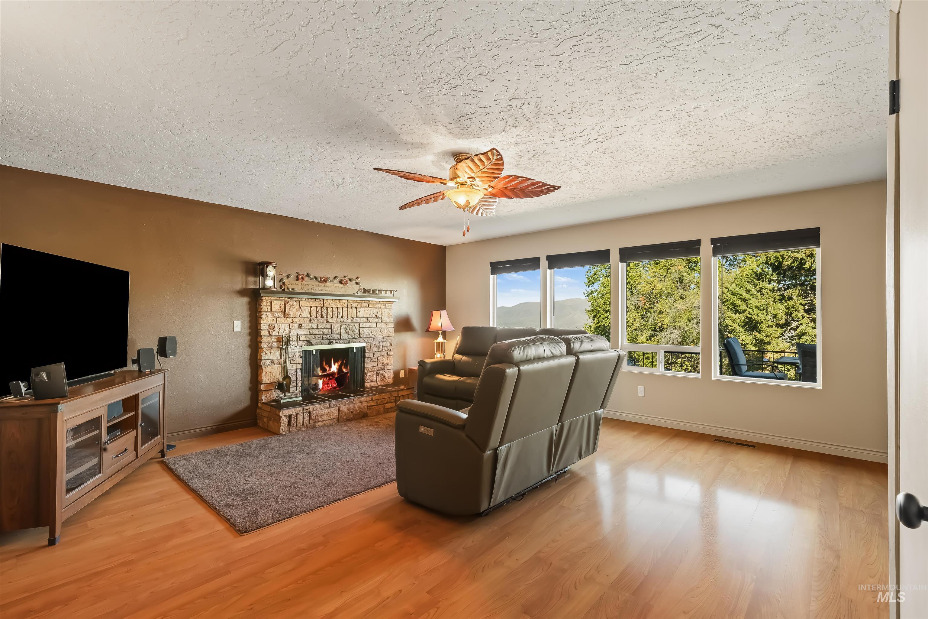 3016 Mayfair Ridge, Lewiston, Idaho 83501, 4 Bedrooms, 3 Bathrooms, Residential For Sale, Price $499,900,MLS 99003026
