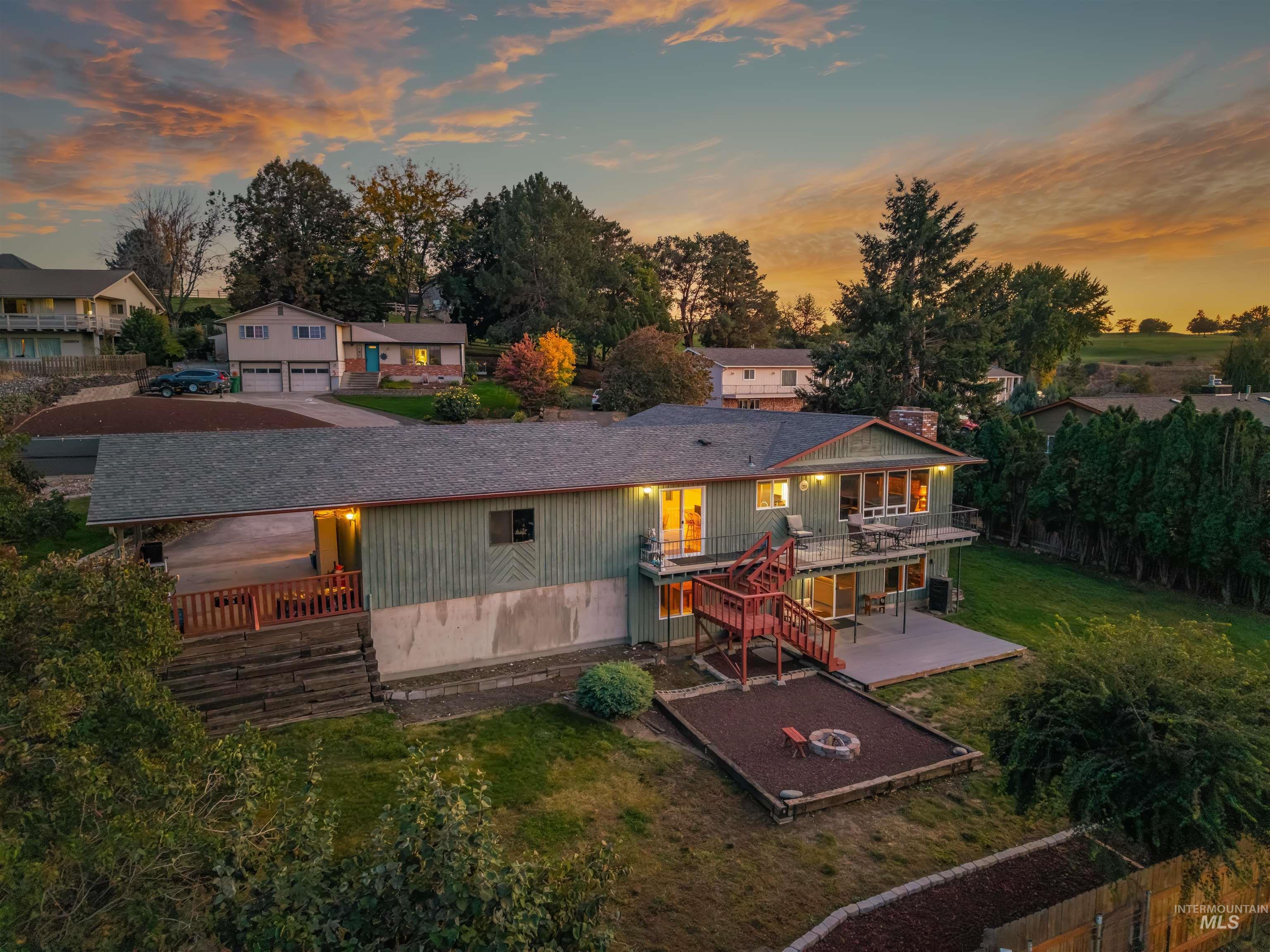 3016 Mayfair Ridge, Lewiston, Idaho 83501, 4 Bedrooms, 3 Bathrooms, Residential For Sale, Price $499,900,MLS 99003026
