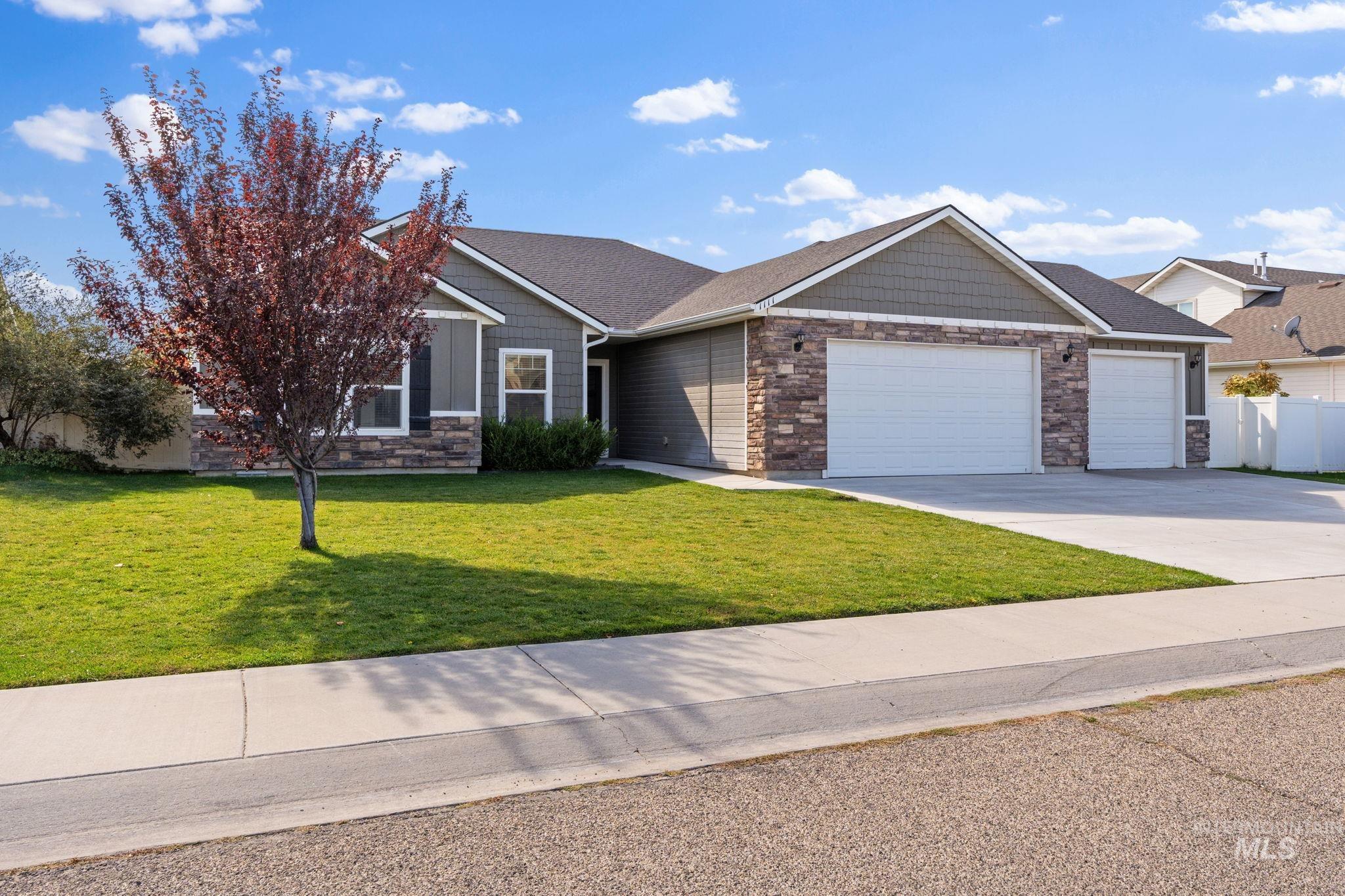 1111 Bell Lane, Kimberly, Idaho 83341, 3 Bedrooms, 2 Bathrooms, Residential For Sale, Price $409,500,MLS 99003027