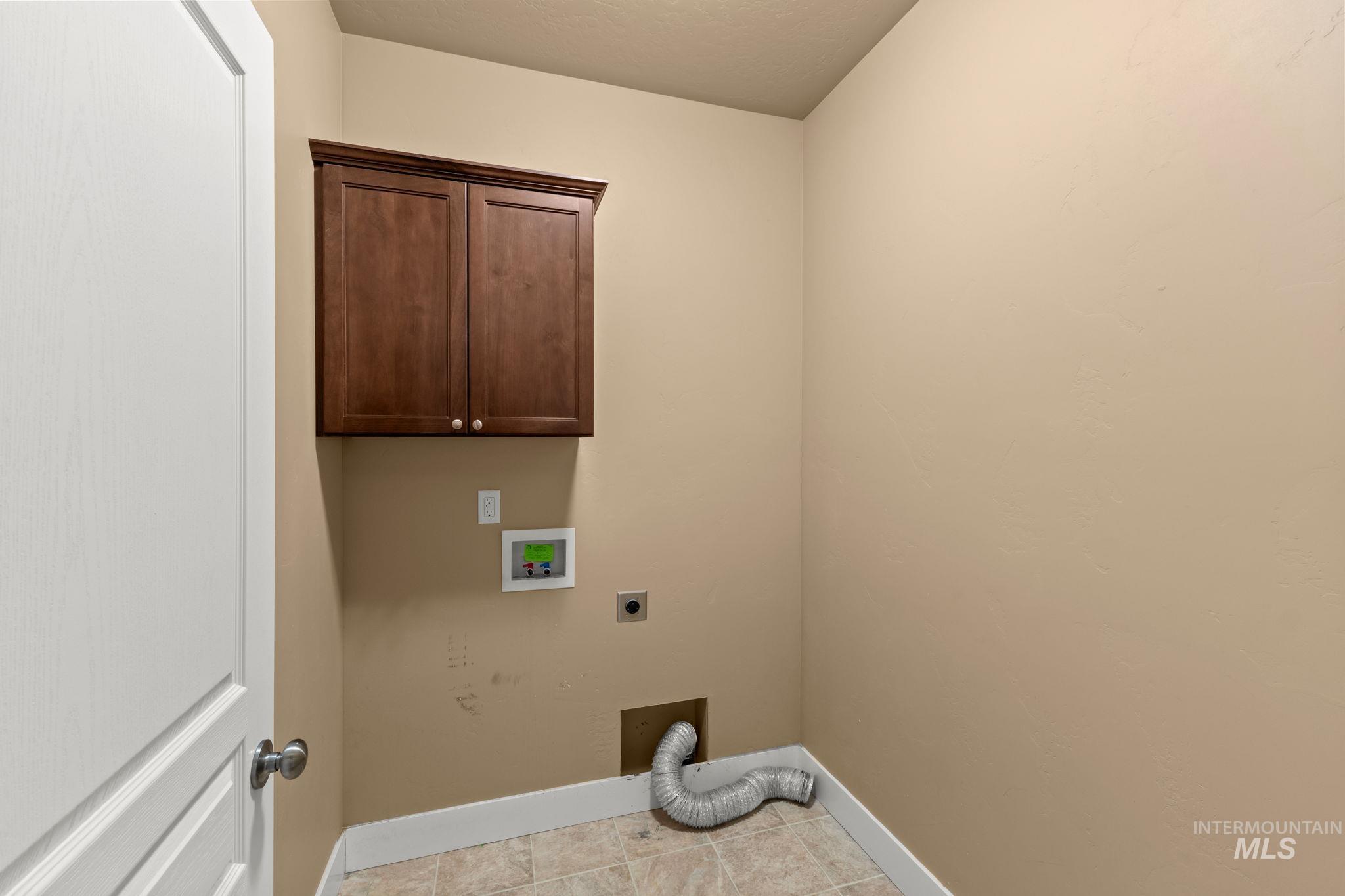 1111 Bell Lane, Kimberly, Idaho 83341, 3 Bedrooms, 2 Bathrooms, Residential For Sale, Price $409,500,MLS 99003027