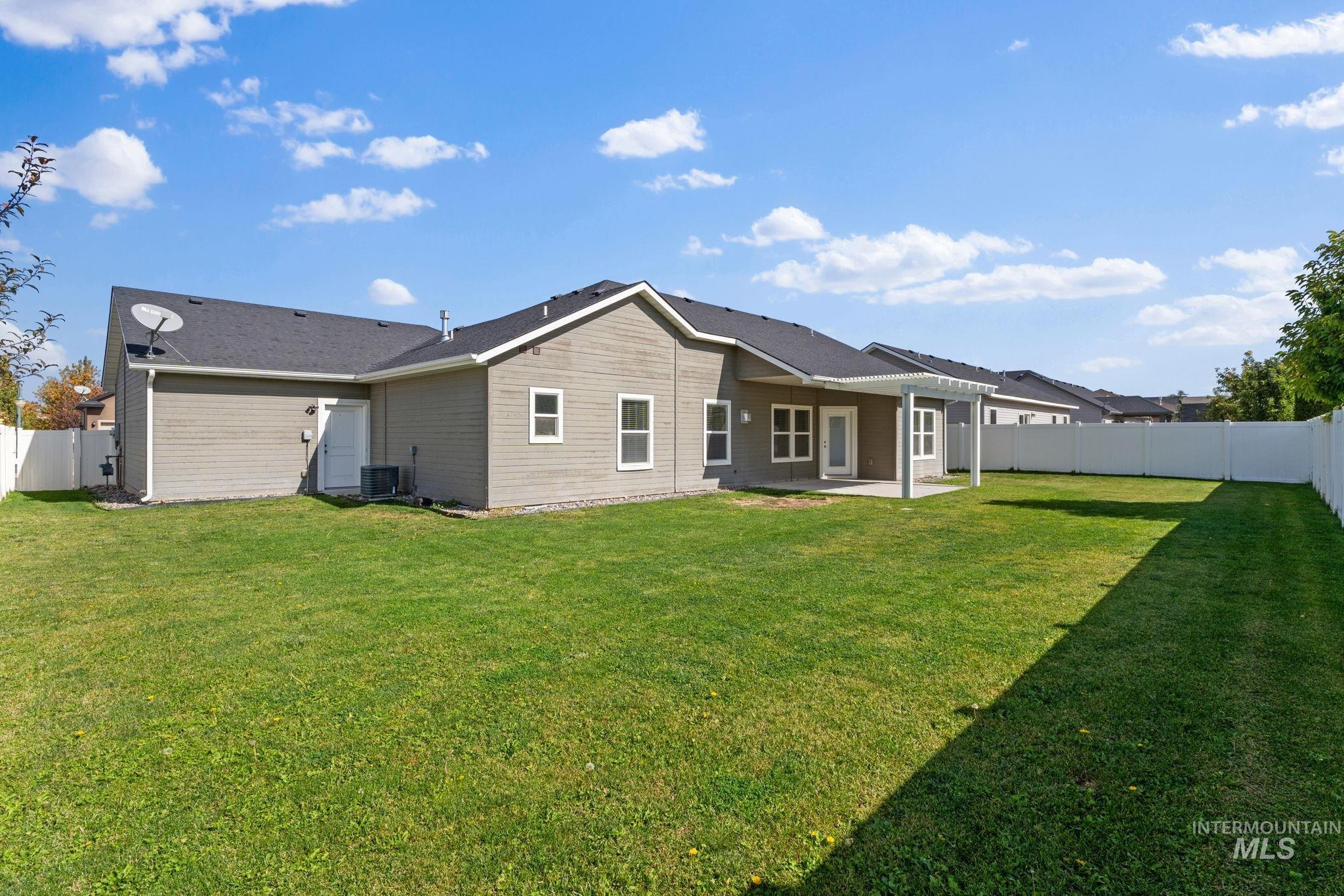 1111 Bell Lane, Kimberly, Idaho 83341, 3 Bedrooms, 2 Bathrooms, Residential For Sale, Price $409,500,MLS 99003027