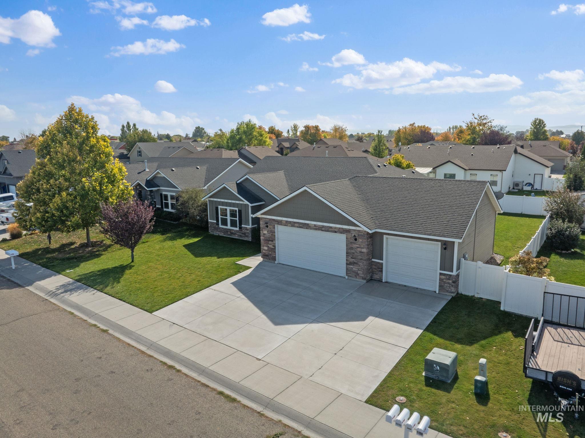 1111 Bell Lane, Kimberly, Idaho 83341, 3 Bedrooms, 2 Bathrooms, Residential For Sale, Price $409,500,MLS 99003027