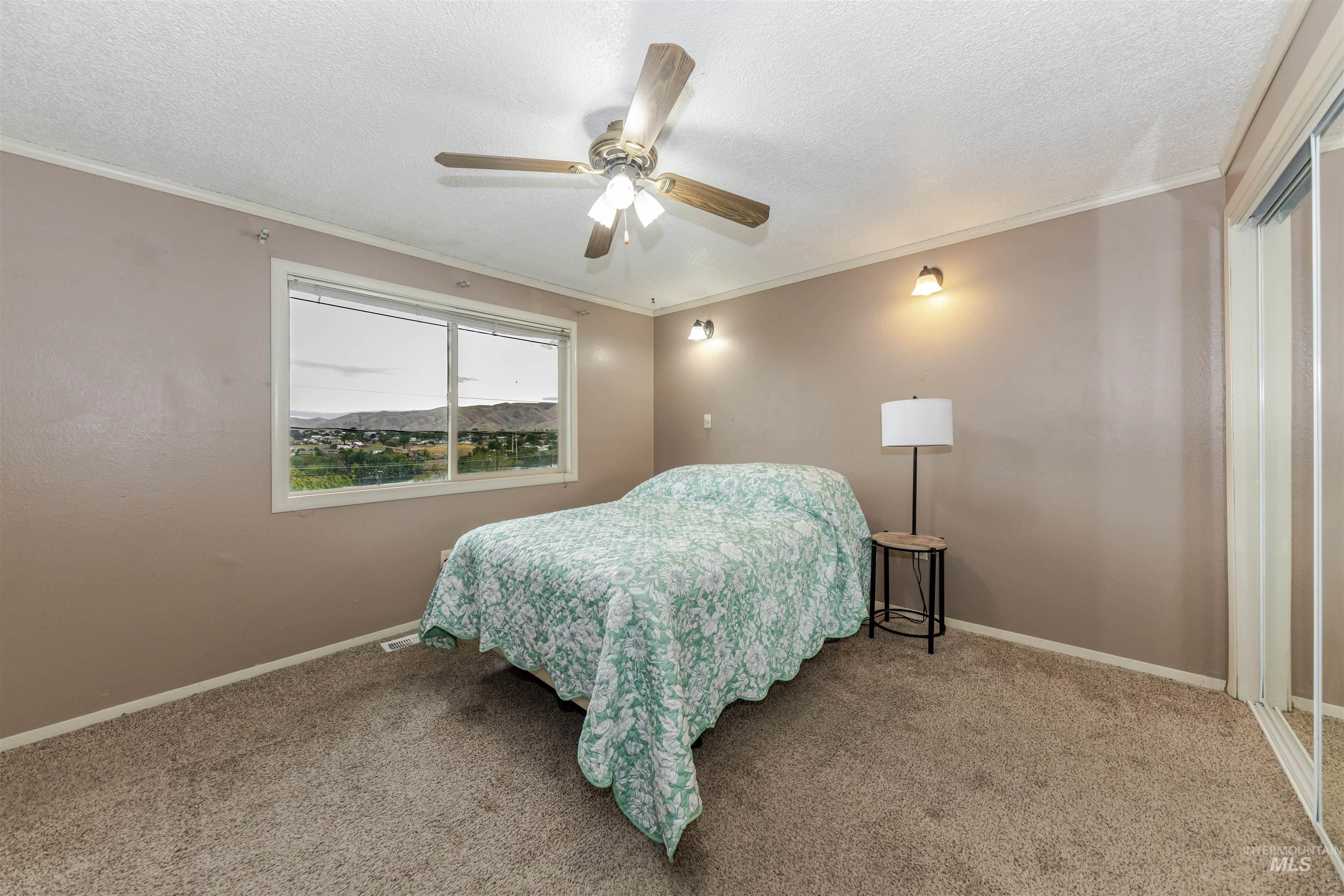 2909 Meadowlark Drive, Lewiston, Idaho 83501, 3 Bedrooms, 2.5 Bathrooms, Residential For Sale, Price $348,000,MLS 99003028