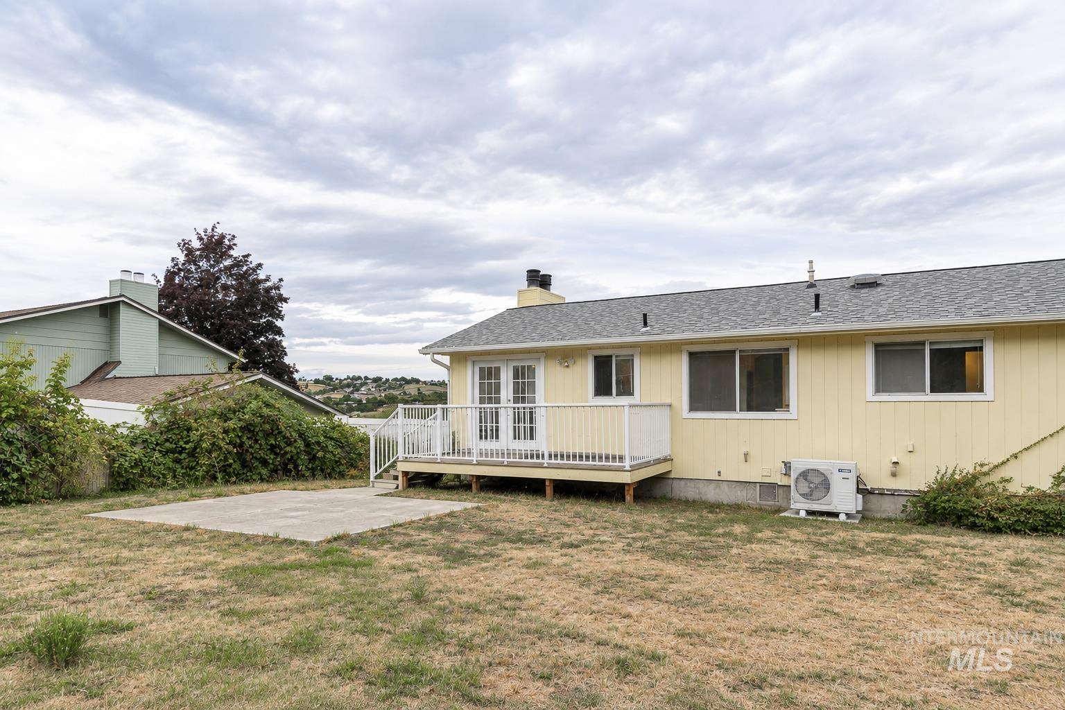 2909 Meadowlark Drive, Lewiston, Idaho 83501, 3 Bedrooms, 2.5 Bathrooms, Residential For Sale, Price $348,000,MLS 99003028