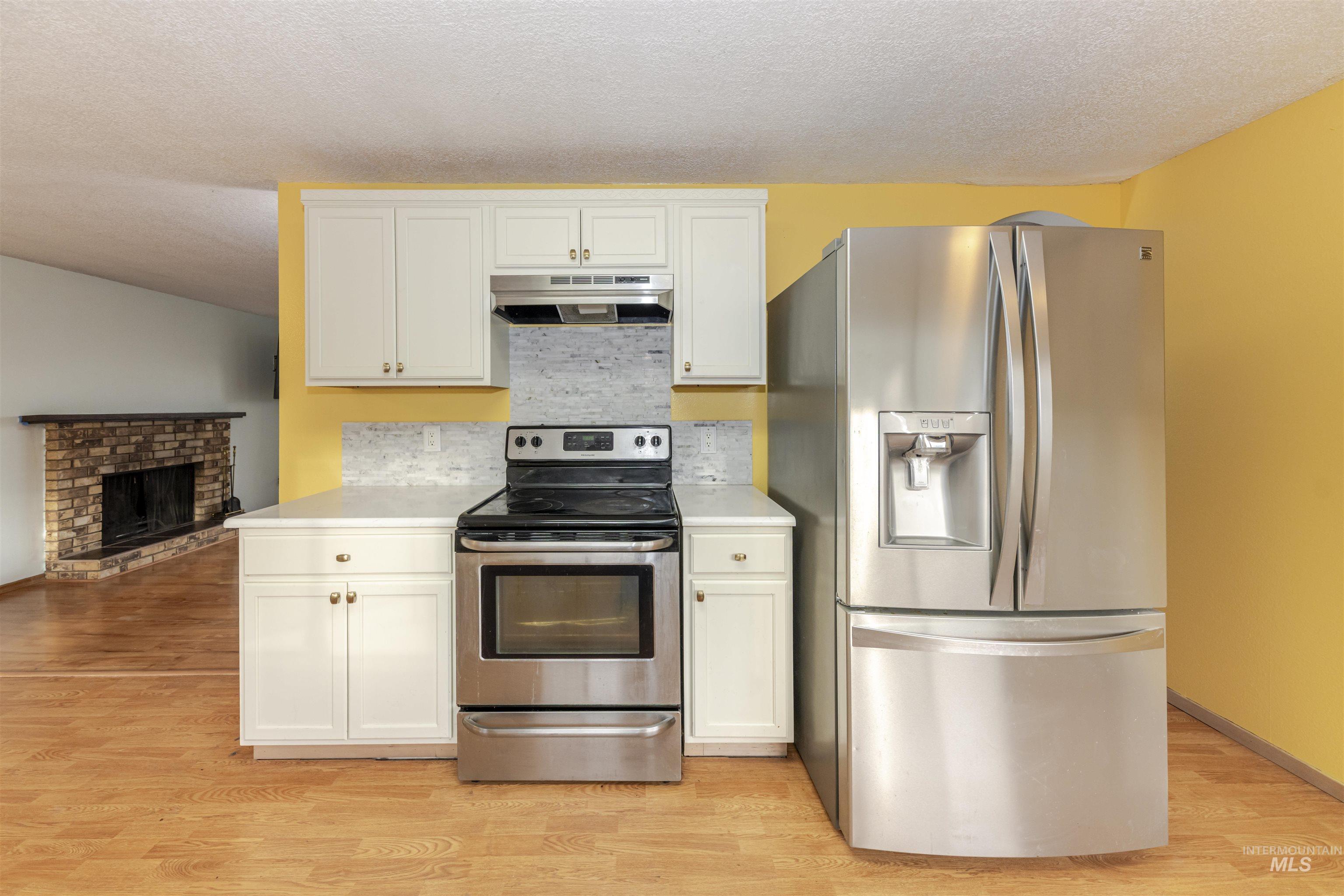 2909 Meadowlark Drive, Lewiston, Idaho 83501, 3 Bedrooms, 2.5 Bathrooms, Residential For Sale, Price $348,000,MLS 99003028