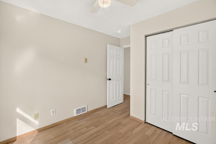 131 Baker St., Moscow, Idaho 83843, 3 Bedrooms, 2 Bathrooms, Residential For Sale, Price $239,000,MLS 99003030