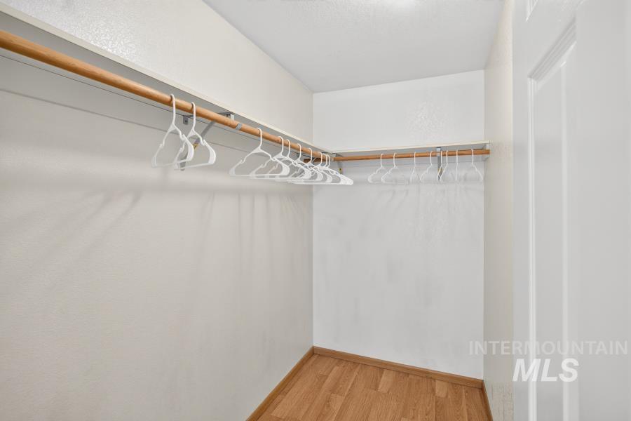 131 Baker St., Moscow, Idaho 83843, 3 Bedrooms, 2 Bathrooms, Residential For Sale, Price $239,000,MLS 99003030