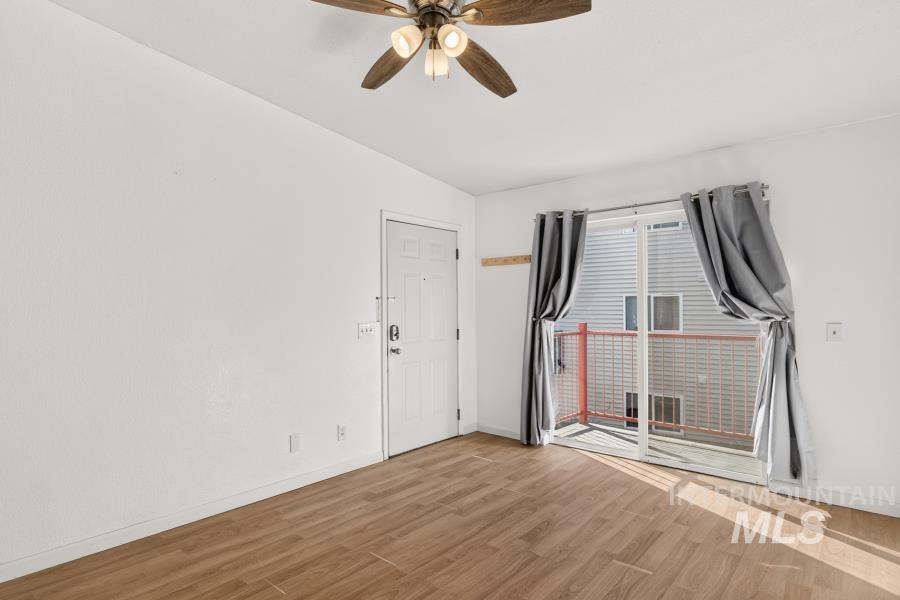 131 Baker St., Moscow, Idaho 83843, 3 Bedrooms, 2 Bathrooms, Residential For Sale, Price $239,000,MLS 99003030