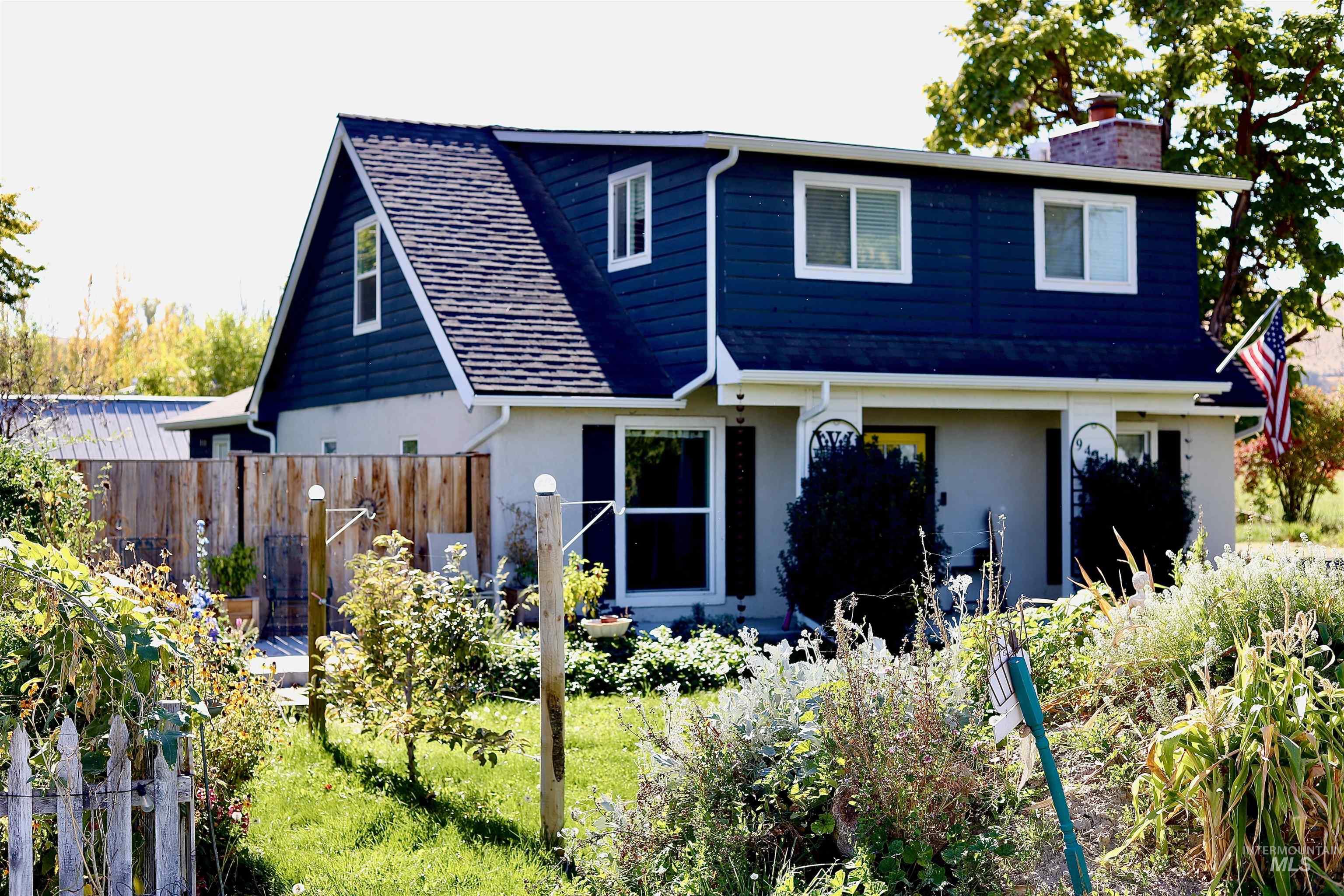 9411 Dewey Rd, Emmett, Idaho 83617, 4 Bedrooms, 2 Bathrooms, Residential For Sale, Price $550,000,MLS 99003032