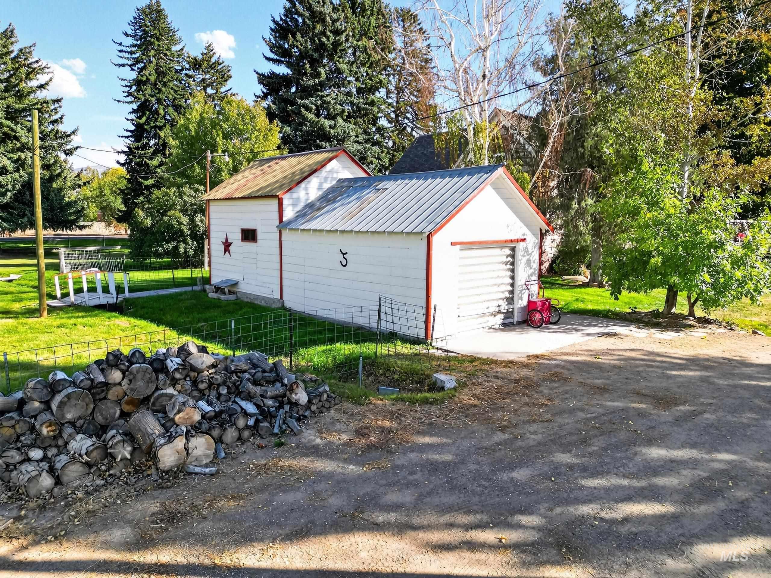 115 W Poplar St, Oakley, Idaho 83346, 4 Bedrooms, 1.5 Bathrooms, Residential For Sale, Price $449,000,MLS 99003037