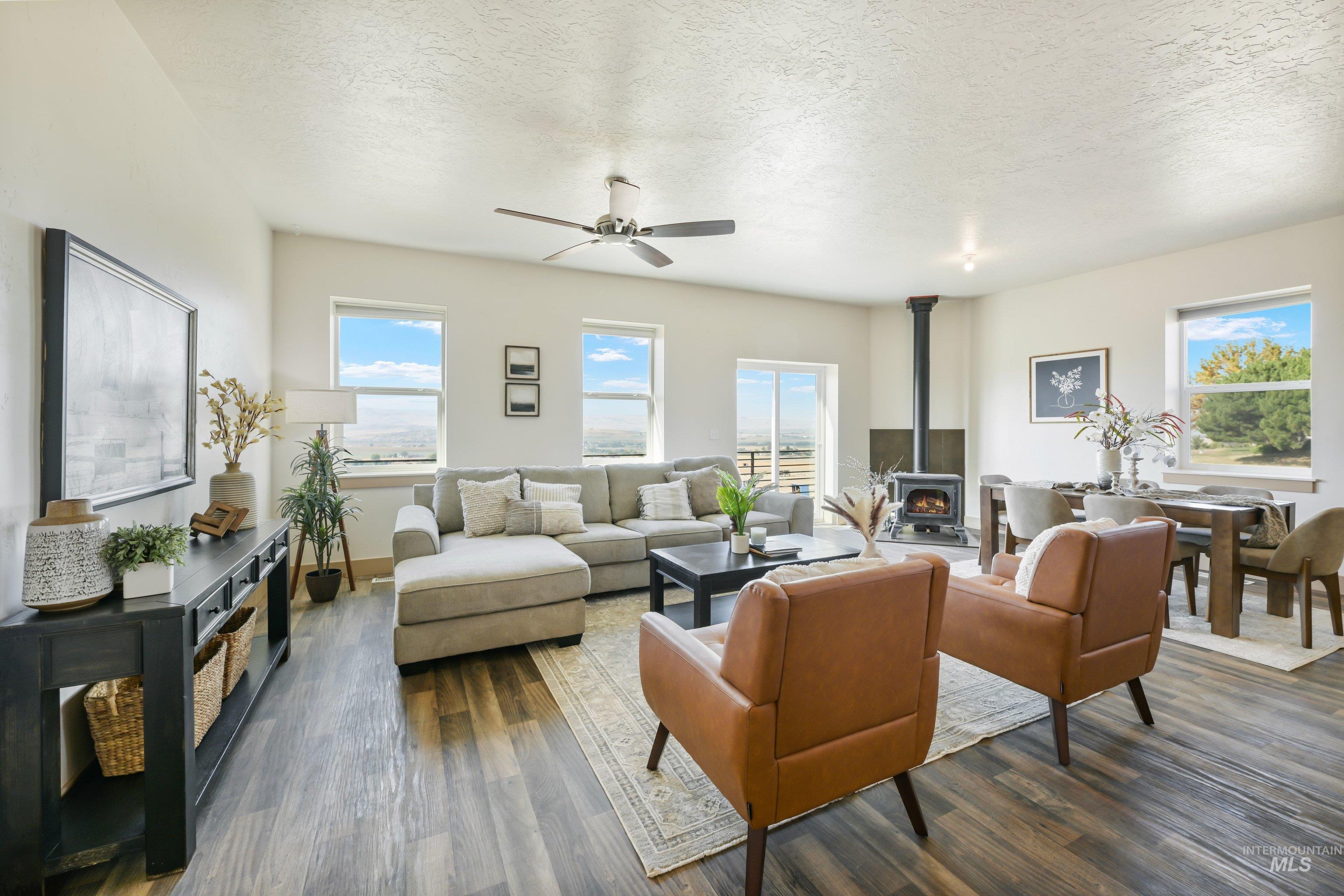 11915 Lawrence, Caldwell, Idaho 83607, 3 Bedrooms, 3 Bathrooms, Residential For Sale, Price $769,900,MLS 99003038