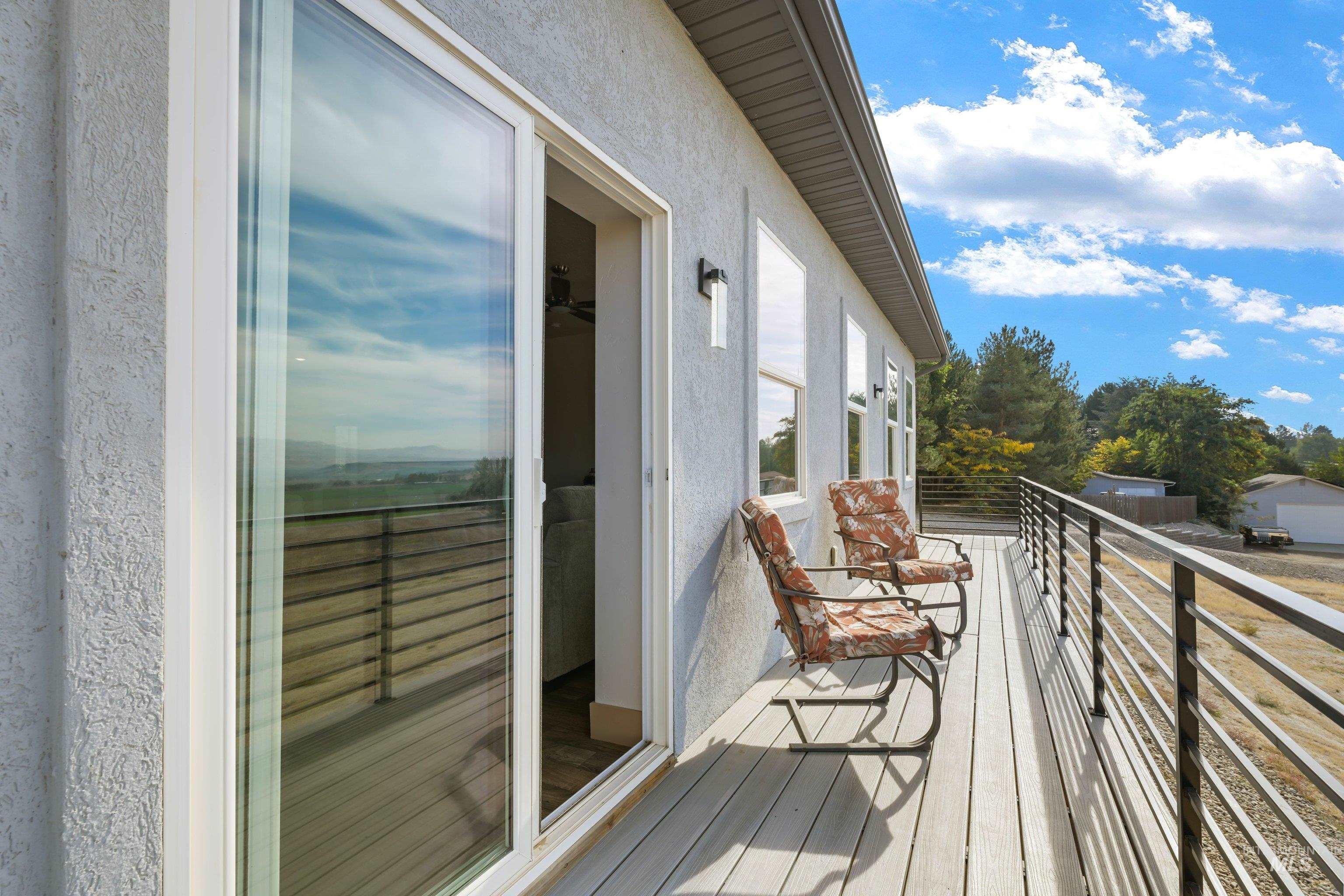 11915 Lawrence, Caldwell, Idaho 83607, 3 Bedrooms, 3 Bathrooms, Residential For Sale, Price $769,900,MLS 99003038