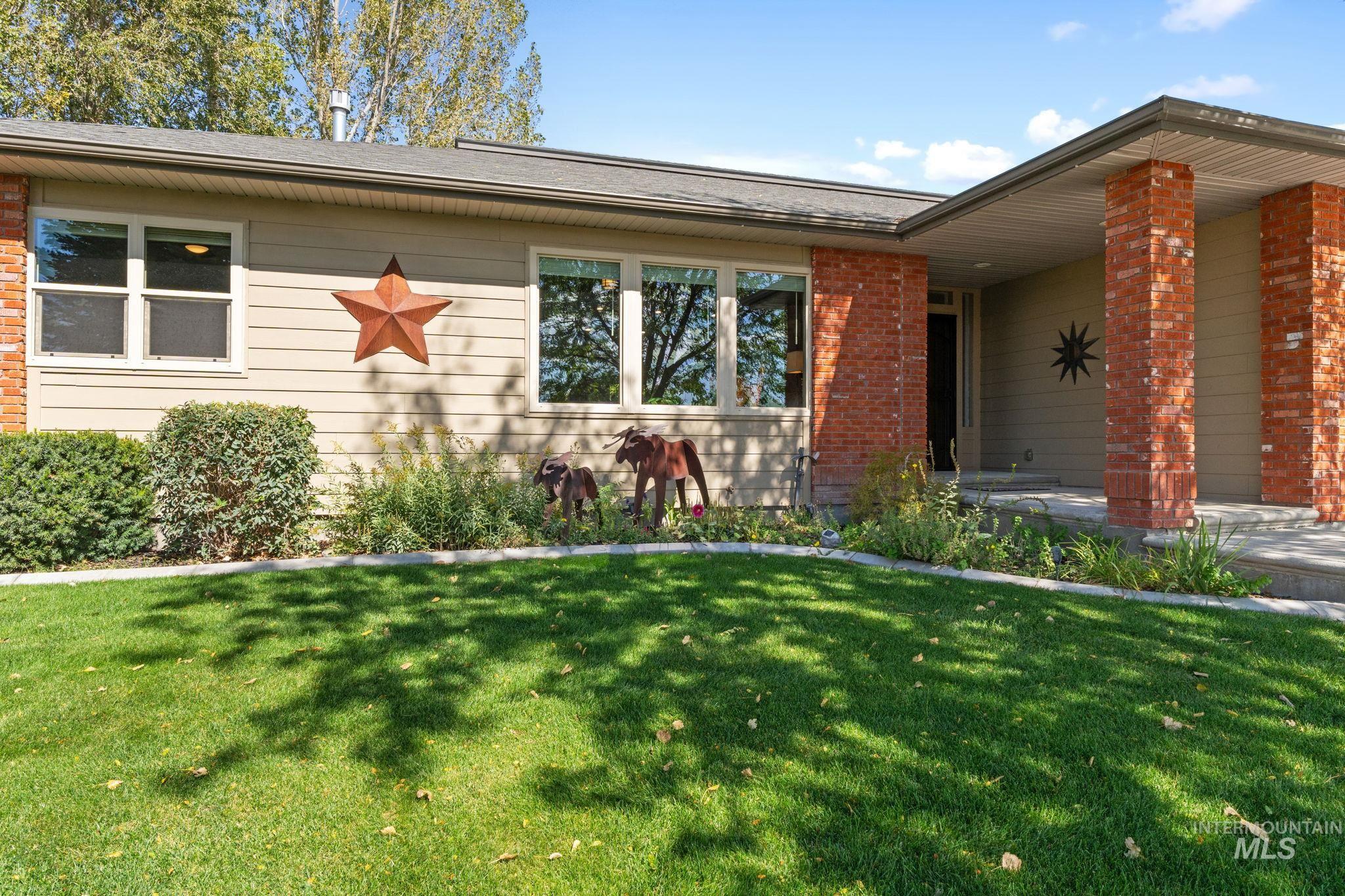 100 Olympic Rd, Jerome, Idaho 83338, 3 Bedrooms, 2 Bathrooms, Residential For Sale, Price $579,990,MLS 99003039