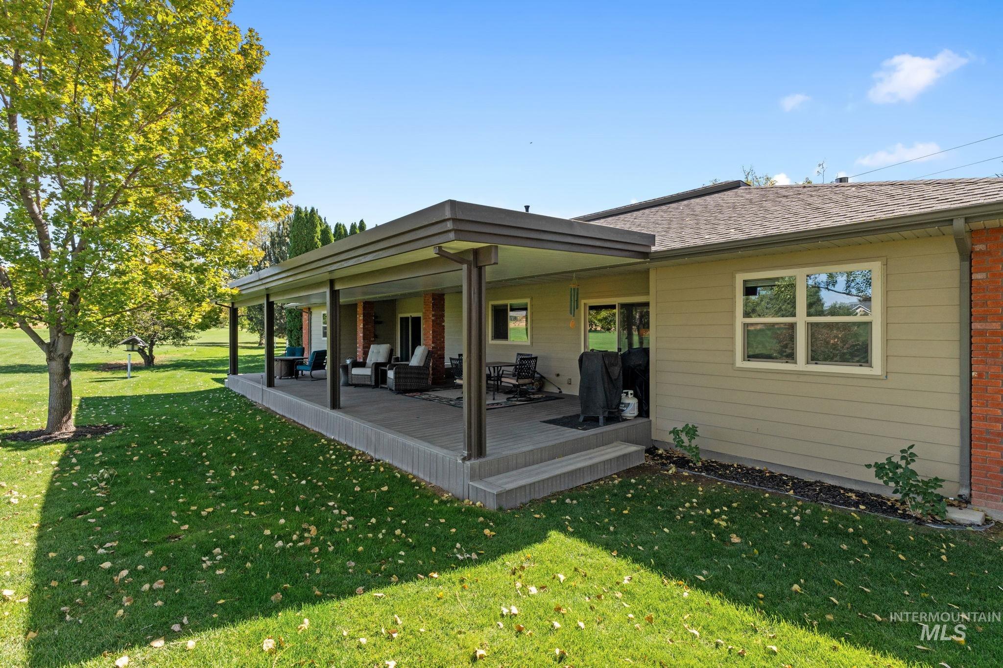 100 Olympic Rd, Jerome, Idaho 83338, 3 Bedrooms, 2 Bathrooms, Residential For Sale, Price $579,990,MLS 99003039