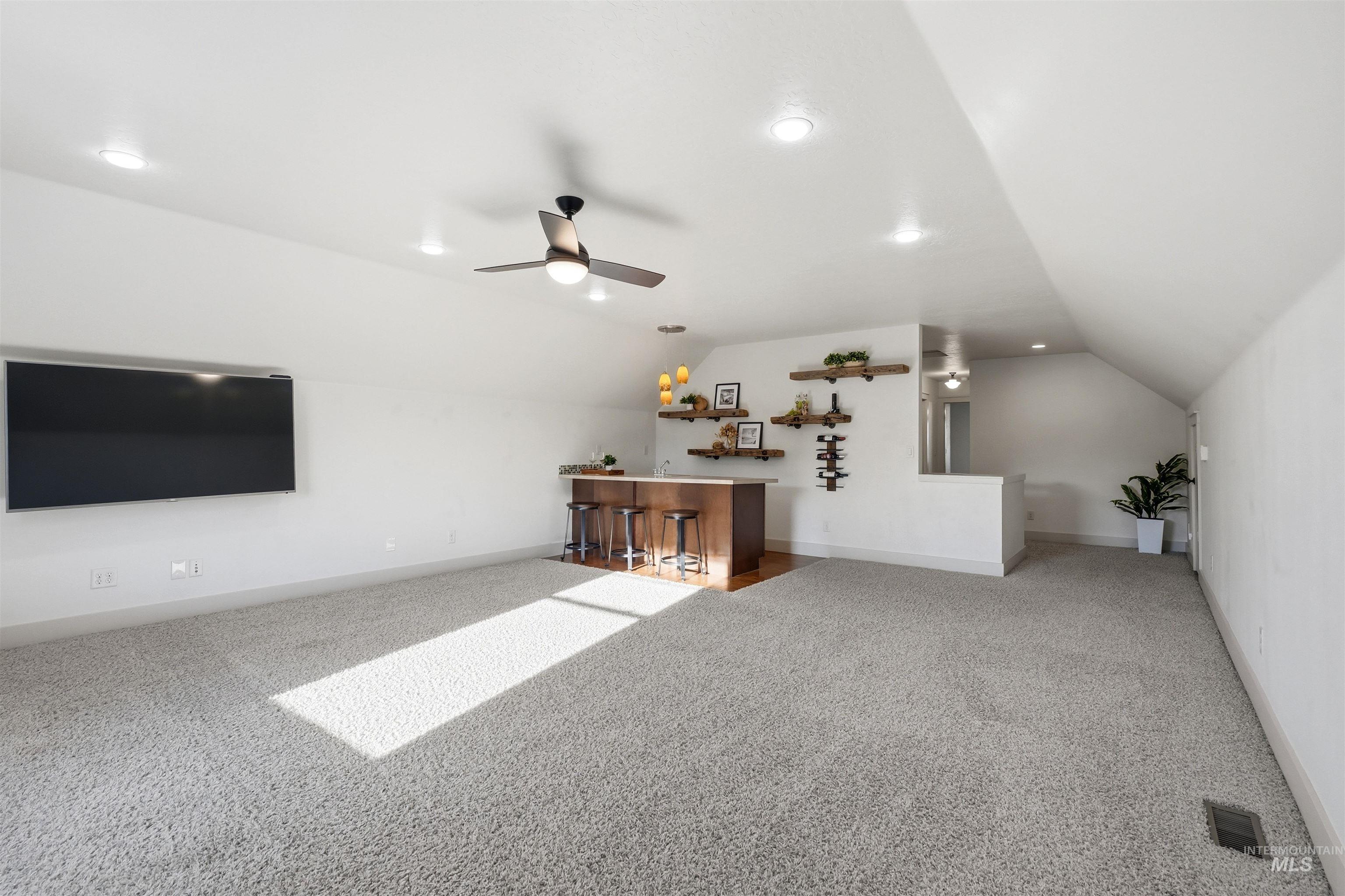 434 S Winslow Bay Way, Star, Idaho 83669, 4 Bedrooms, 3 Bathrooms, Residential For Sale, Price $699,000, 99003042