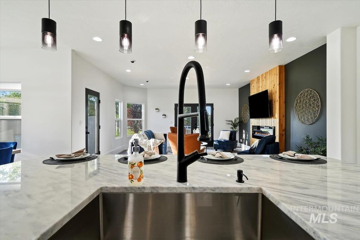 2095 N Meridian Rd, Eagle, Idaho 83616, 4 Bedrooms, 3 Bathrooms, Residential For Sale, Price $1,795,900,MLS 99003043