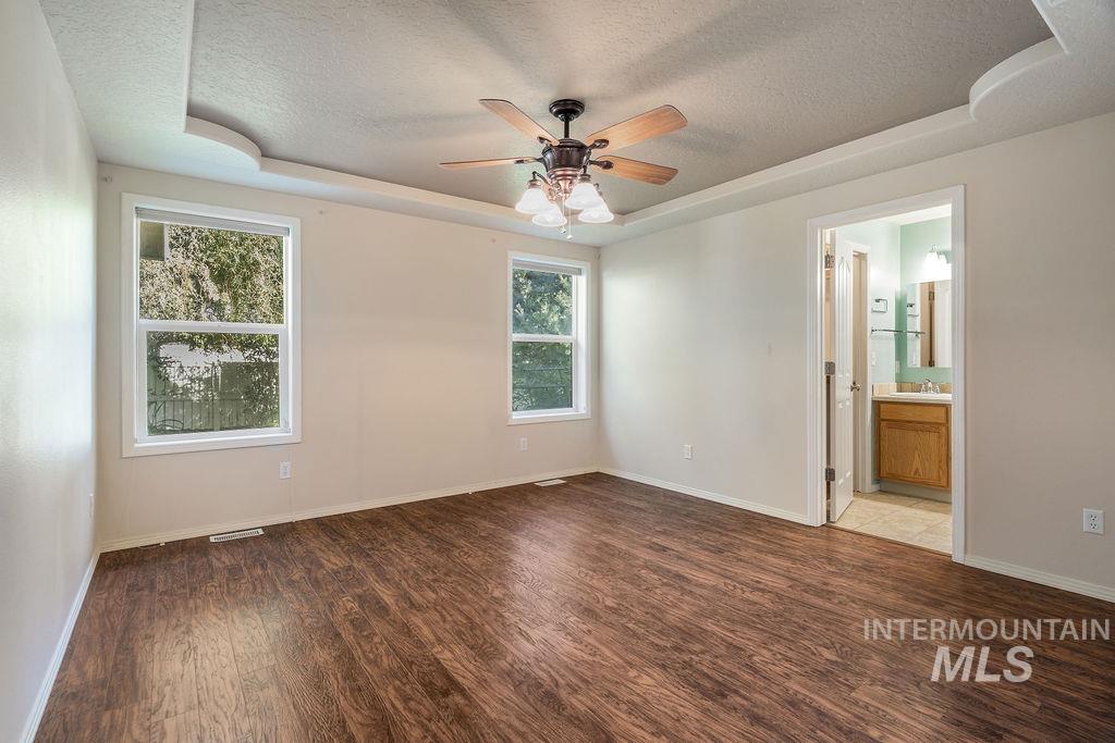1005 Mallard St, Fruitland, Idaho 83619, 3 Bedrooms, 2 Bathrooms, Residential For Sale, Price $349,900,MLS 99003045