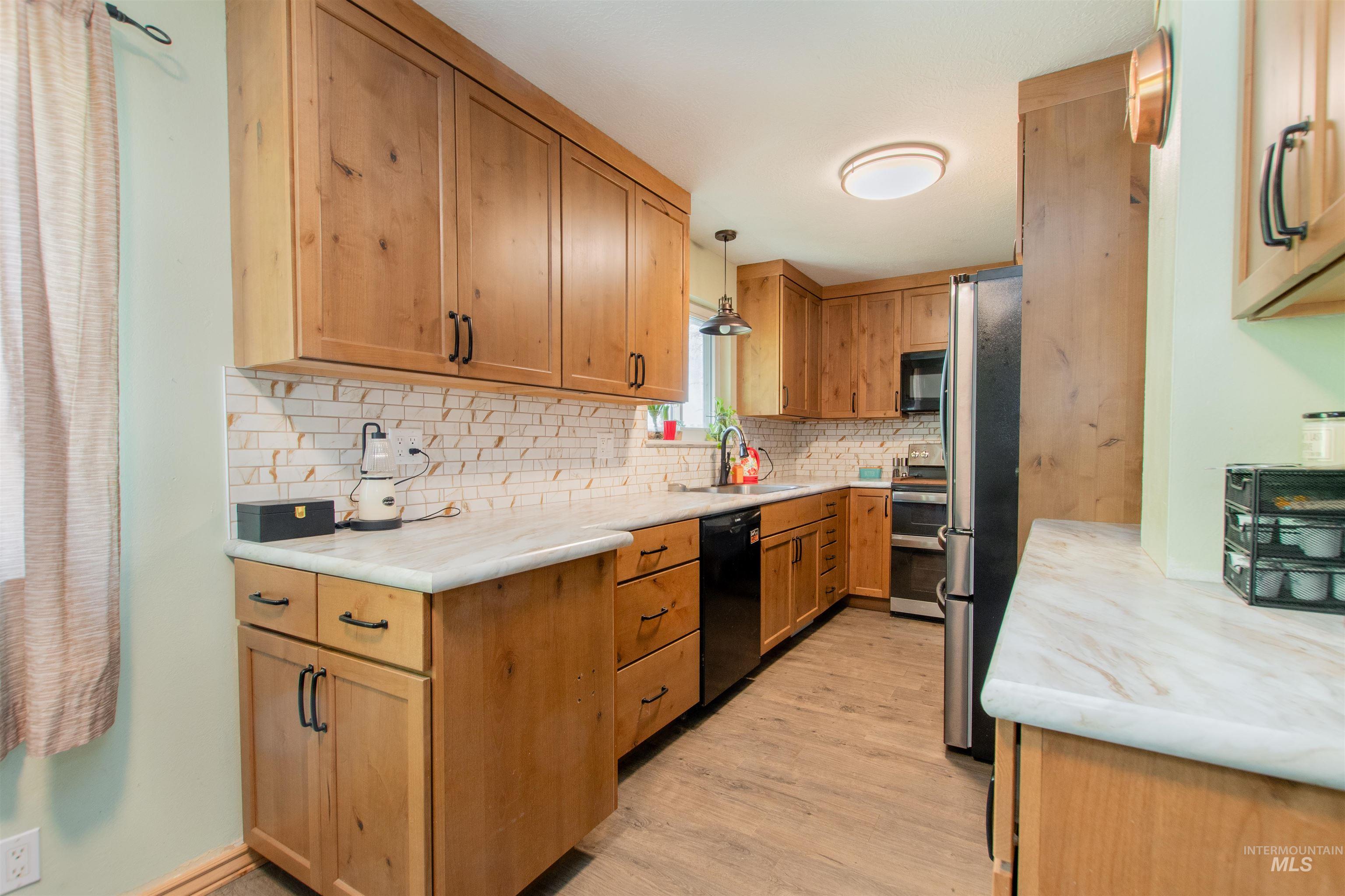4110 Pleasant View Dr, Nampa, Idaho 83686, 4 Bedrooms, 2 Bathrooms, Residential For Sale, Price $620,000,MLS 99003046