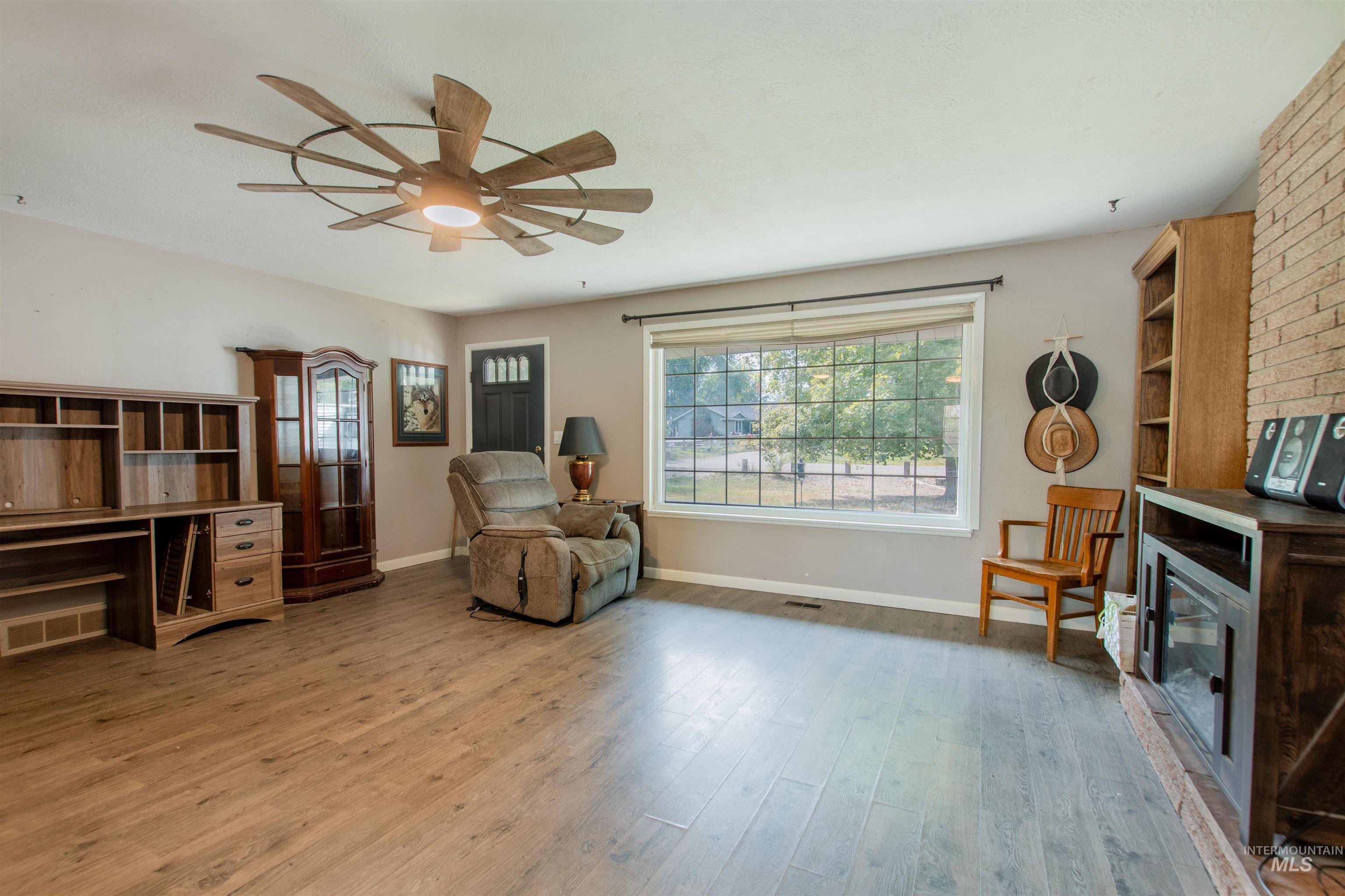 4110 Pleasant View Dr, Nampa, Idaho 83686, 4 Bedrooms, 2 Bathrooms, Residential For Sale, Price $620,000,MLS 99003046