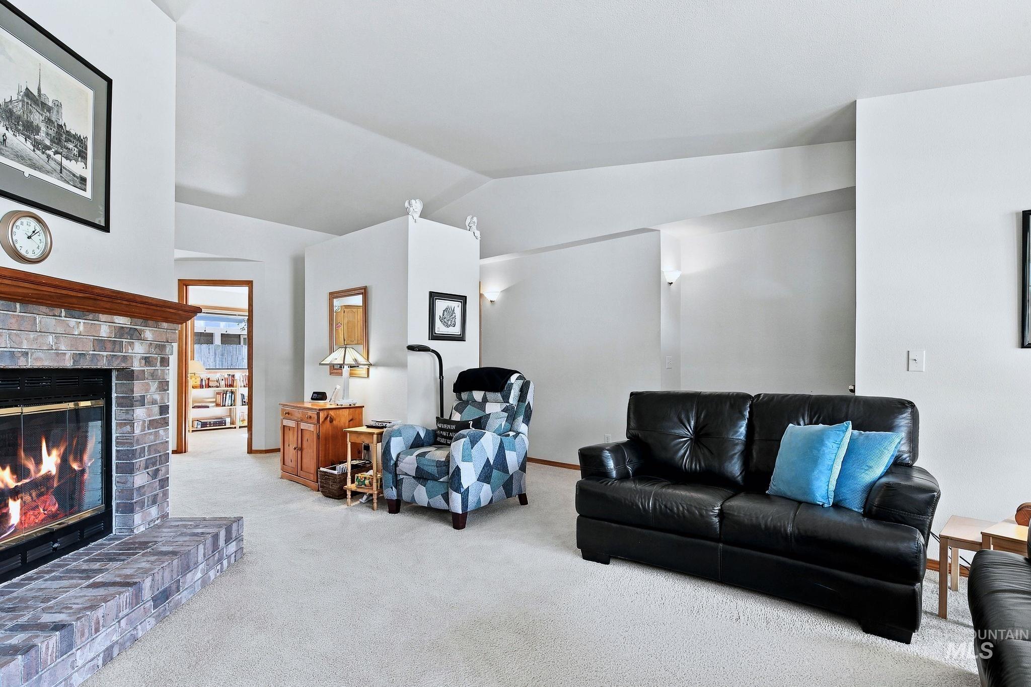 801 W Ivywild Lane, Boise, Idaho 83706, 3 Bedrooms, 2 Bathrooms, Residential For Sale, Price $489,000,MLS 99003049