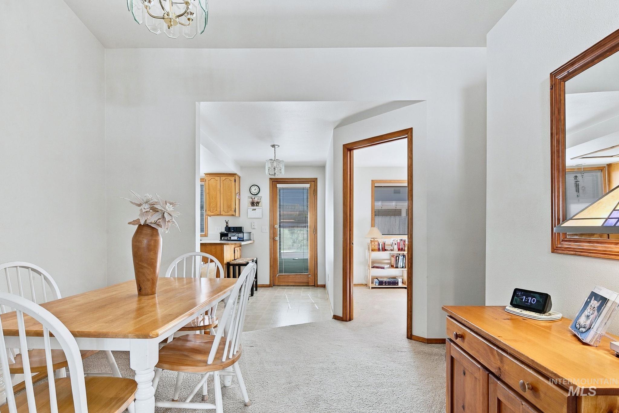 801 W Ivywild Lane, Boise, Idaho 83706, 3 Bedrooms, 2 Bathrooms, Residential For Sale, Price $489,000,MLS 99003049