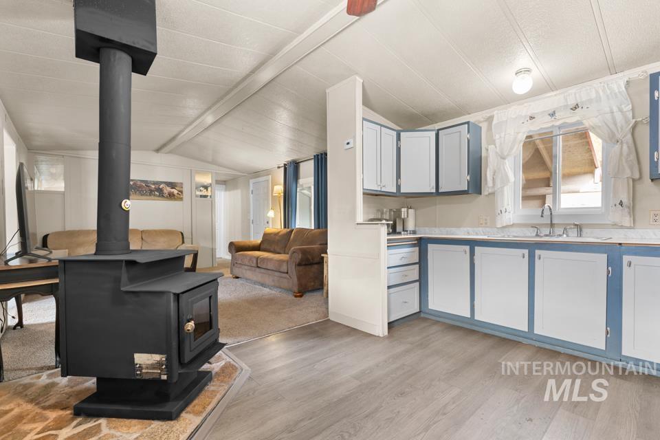 3487 Banks Lowman rd, Lowman, Idaho 83637, 2 Bedrooms, 2 Bathrooms, Residential For Sale, Price $450,000,MLS 99003053