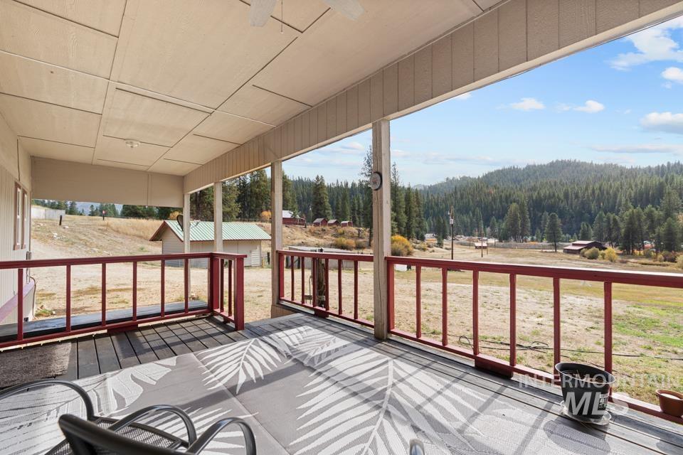 3487 Banks Lowman rd, Lowman, Idaho 83637, 2 Bedrooms, 2 Bathrooms, Residential For Sale, Price $450,000,MLS 99003053