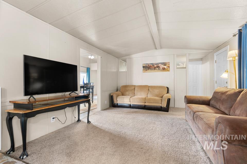 3487 Banks Lowman rd, Lowman, Idaho 83637, 2 Bedrooms, 2 Bathrooms, Residential For Sale, Price $450,000,MLS 99003053