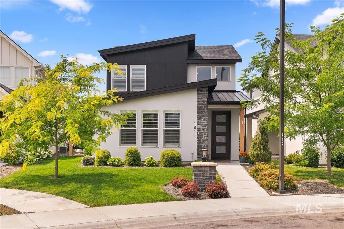 1811 E Knobcone Drive, Meridian, Idaho 83642, 3 Bedrooms, 2.5 Bathrooms, Residential For Sale, Price $514,900,MLS 99003054