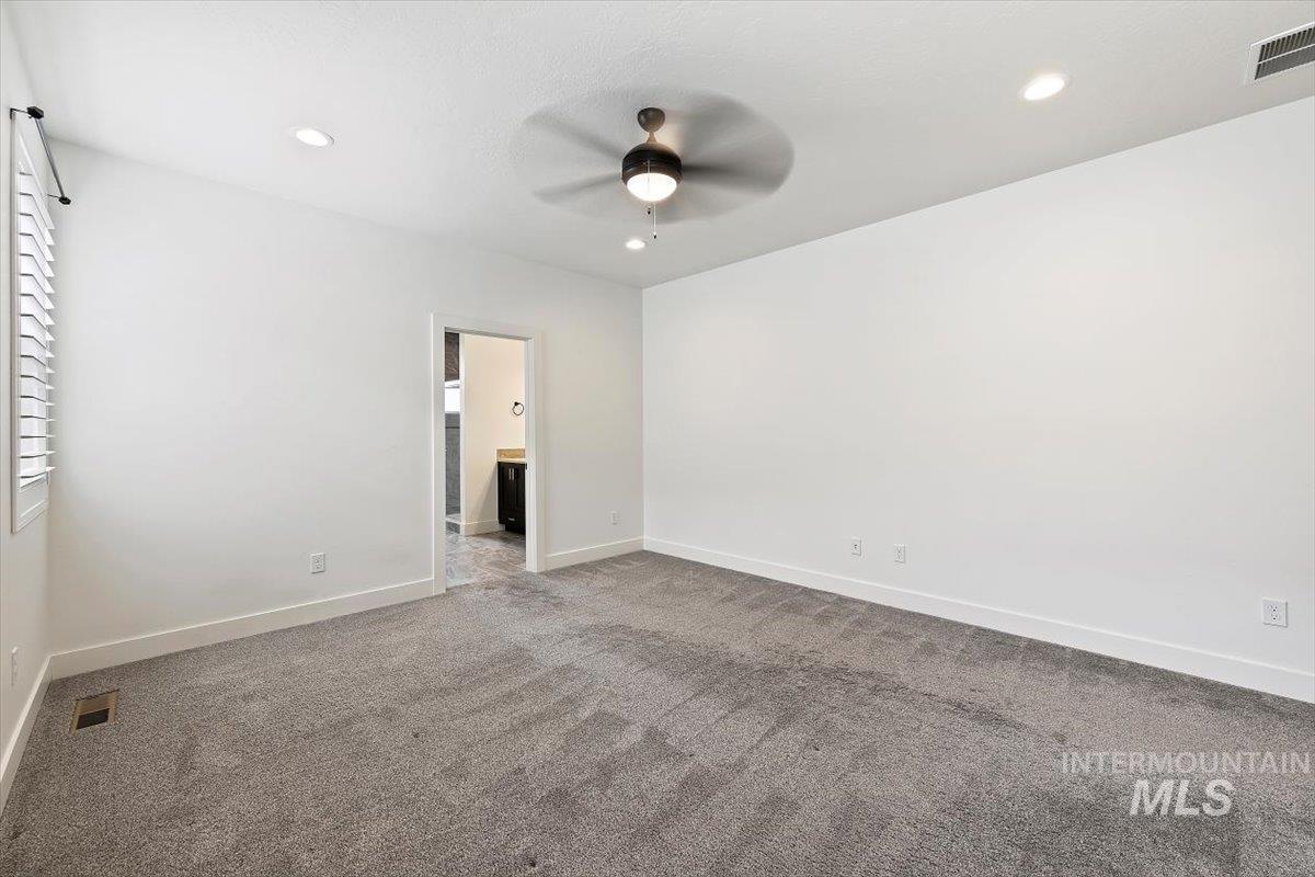 1811 E Knobcone Drive, Meridian, Idaho 83642, 3 Bedrooms, 2.5 Bathrooms, Residential For Sale, Price $514,900,MLS 99003054